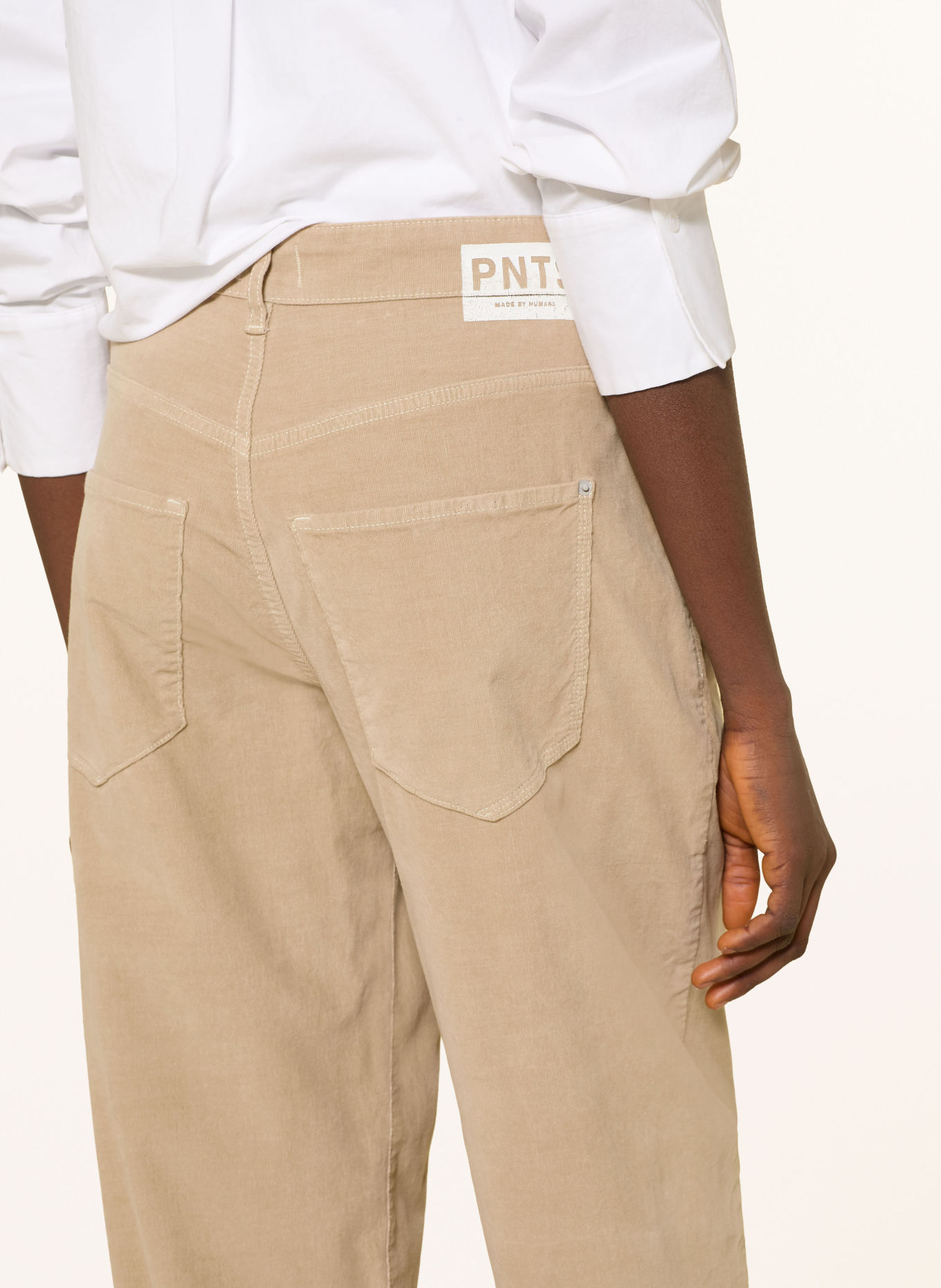 PNTS Pantaloni 7/8 THE O SHAPE din velur: BEJ