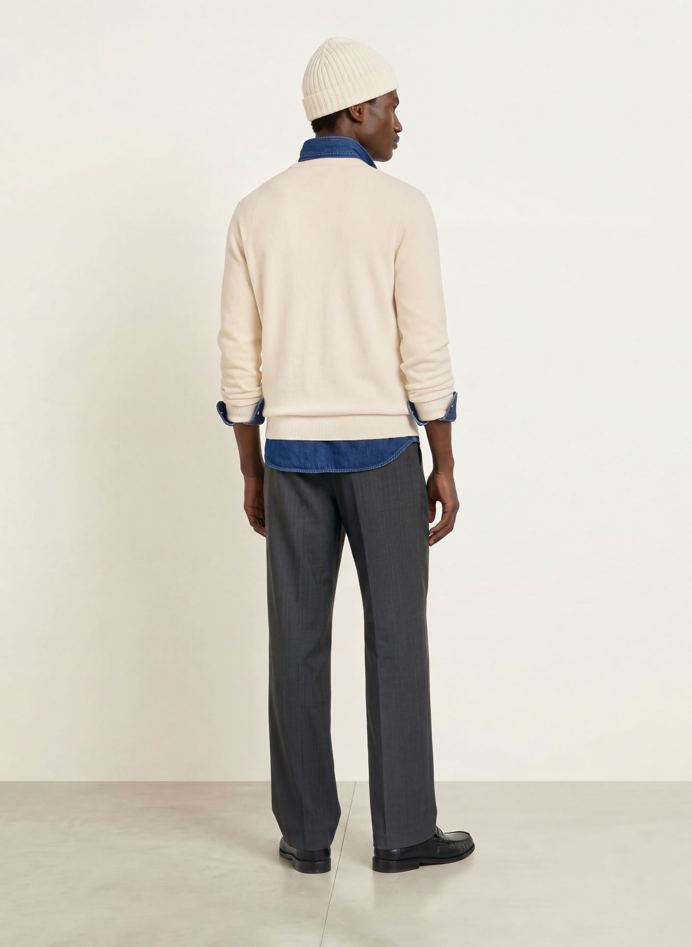 GANT Sweater: WHITE