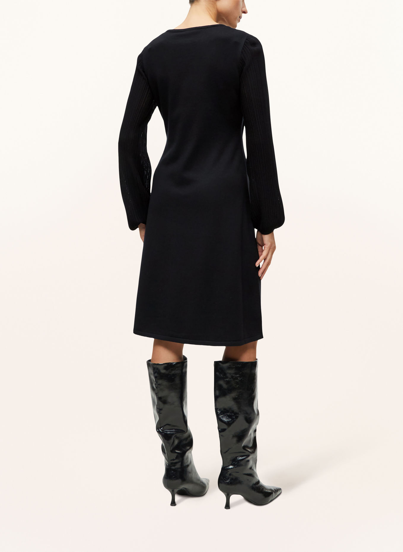 s.Oliver BLACK LABEL Rochie tricotată din materiale combinate: NEGRU