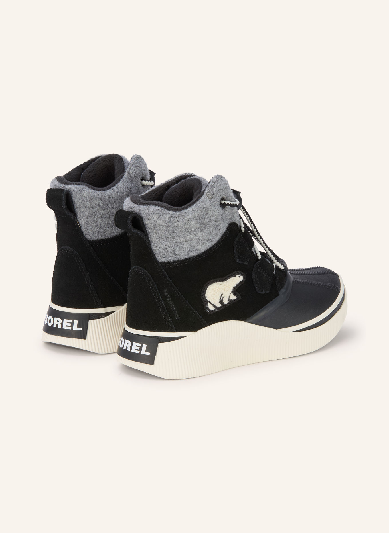 SOREL Boots OUT N ABOUT™ IV CHILLZ: NOIR / BLANC