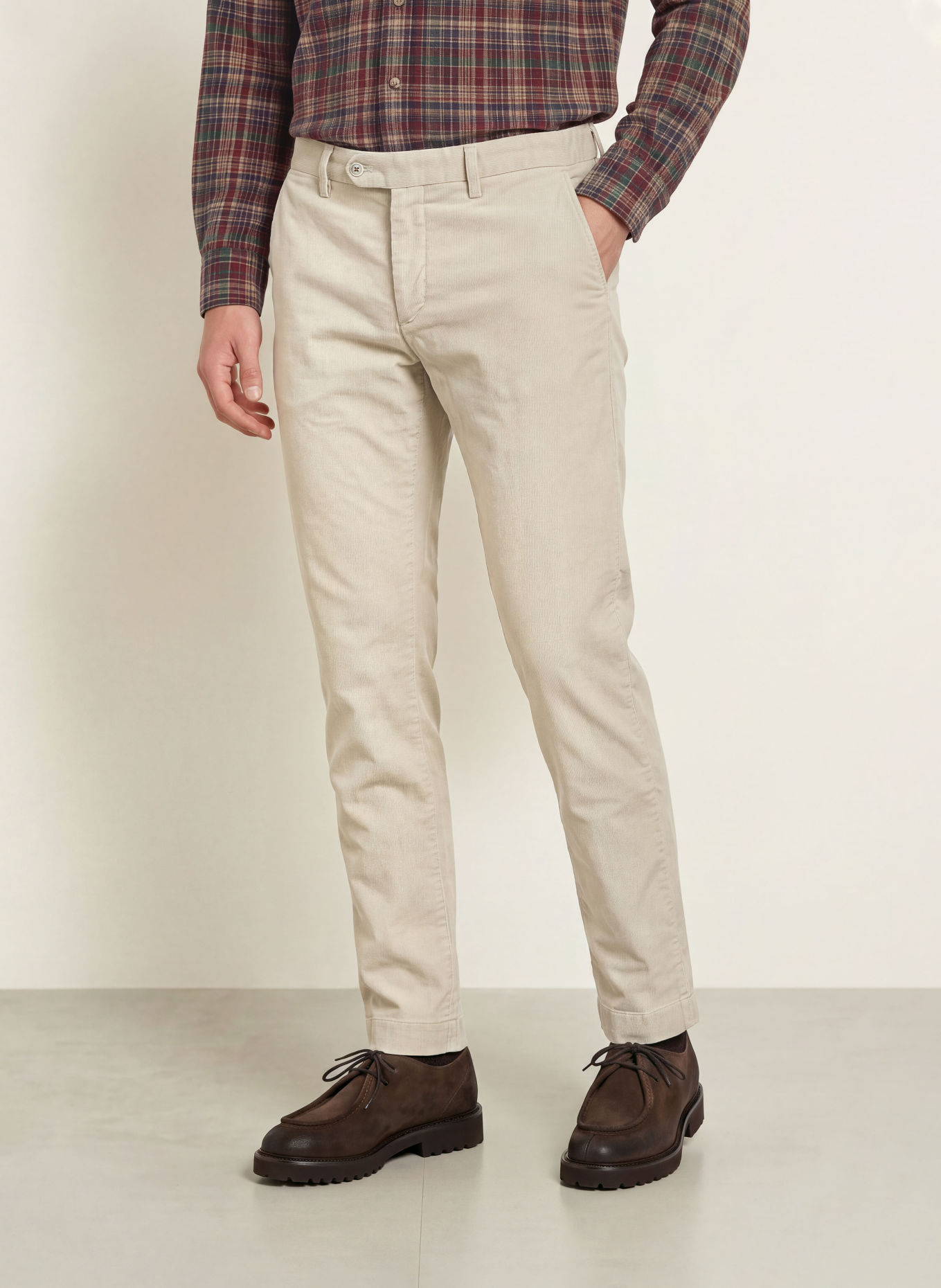HACKETT LONDON Pantalon en velours côtelé KENSINGTON, coupe slim: CRÈME