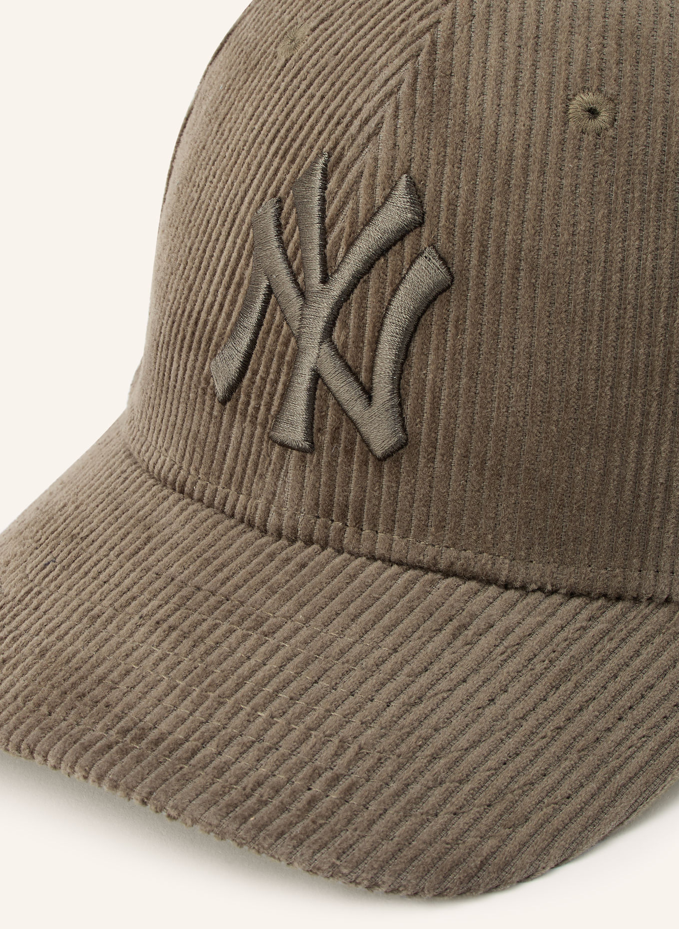 NEW ERA Cord-Cap 9FORTY® MC: OLIVEN