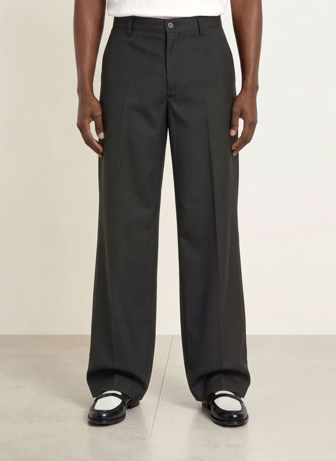 LES DEUX Chinos Loose Fit: SVART