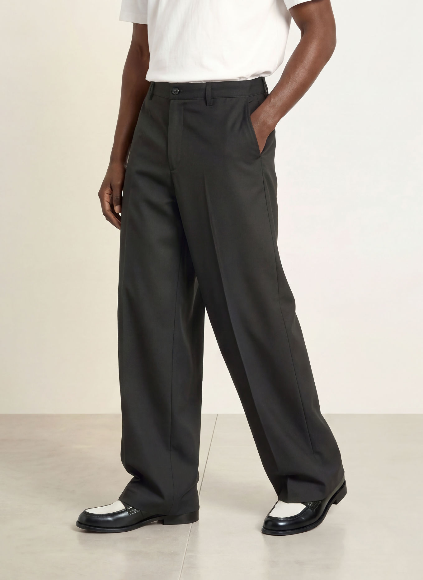 LES DEUX Chinos Loose Fit: SVART