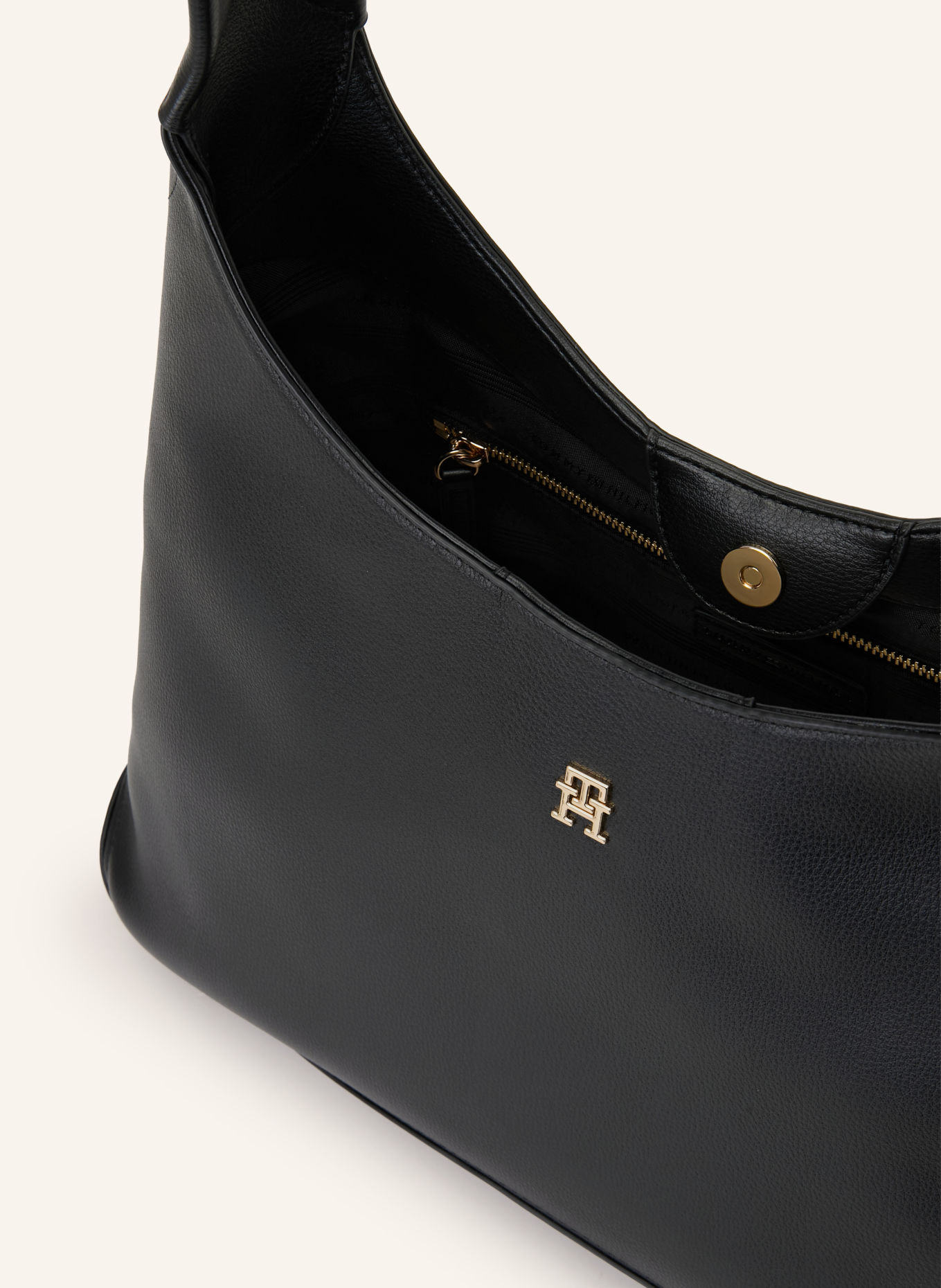 TOMMY HILFIGER Beuteltasche: SCHWARZ