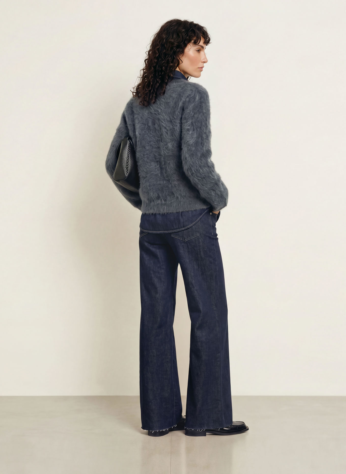 CLOSED Pull: GRIS FONCÉ