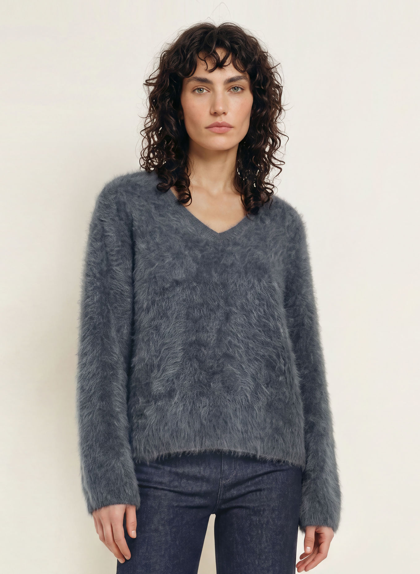CLOSED Pull: GRIS FONCÉ