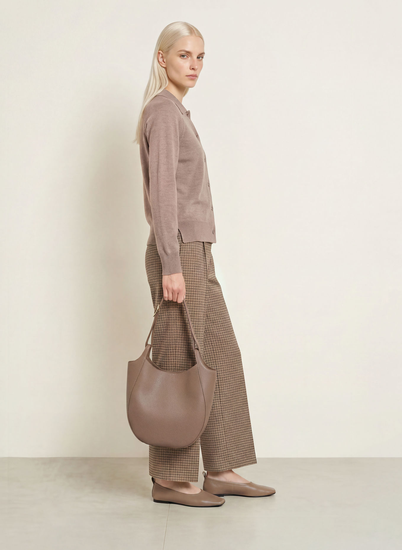 MAERZ MUENCHEN Strickjacke: TAUPE