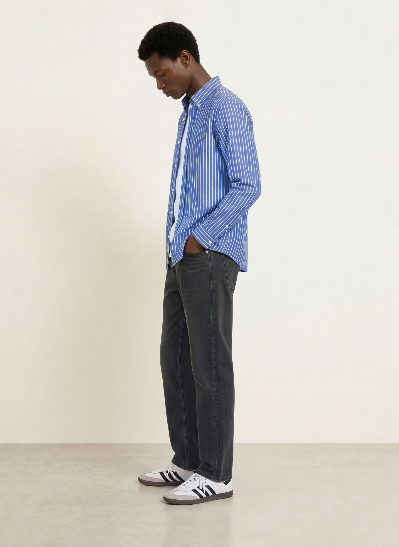 NOWADAYS Overhemd Comfort Fit: BLAUW / WIT