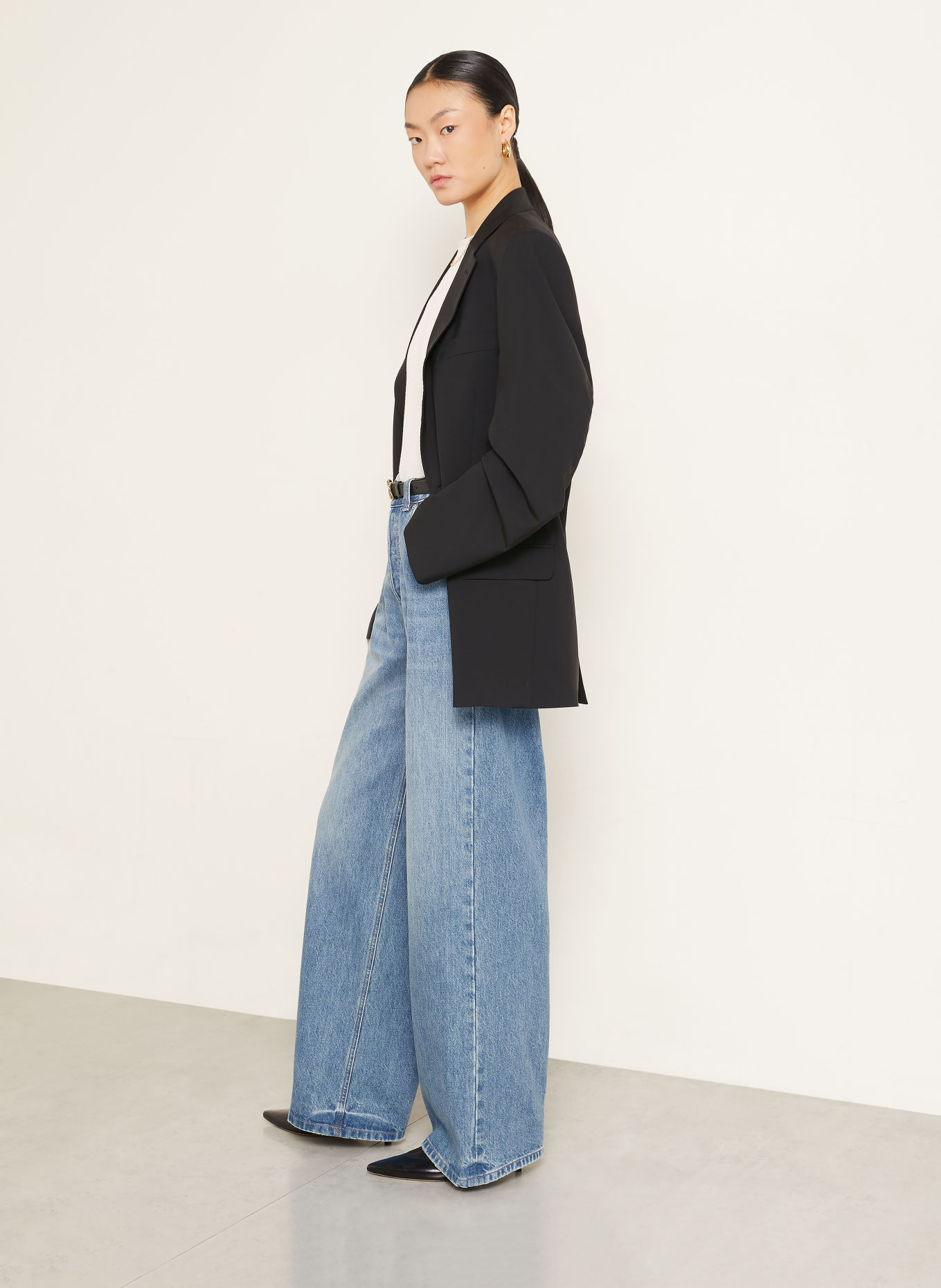 JACQUEMUS Wide Leg Jeans LE DE-NIMES LARGE: 33C BLUE/TABAC