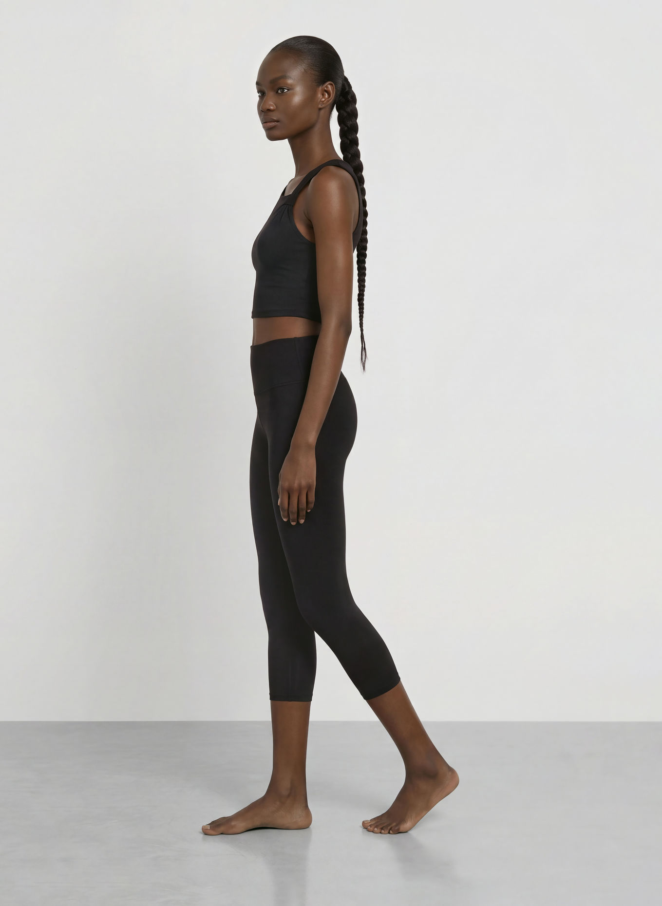 MANDALA Top cropped SERENITY: NOIR