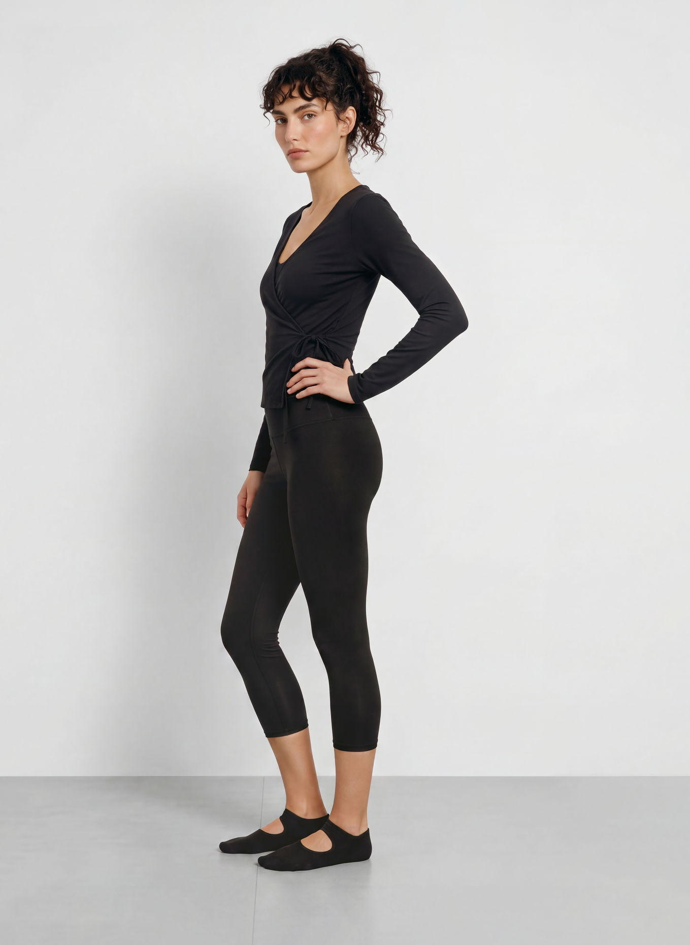 MANDALA Veste croisée en jersey: NOIR