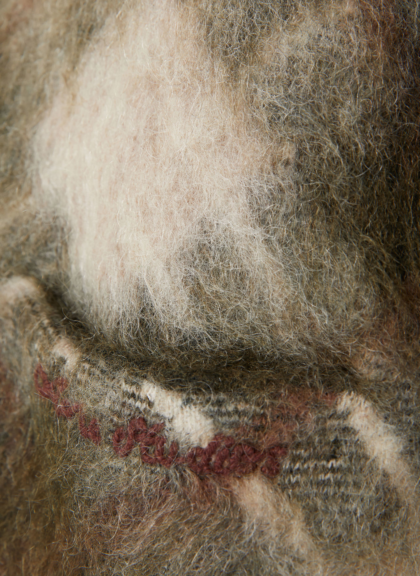 Acne Studios Strickjacke mit Mohair: KHAKI / HELLGRAU / DUNKELROT