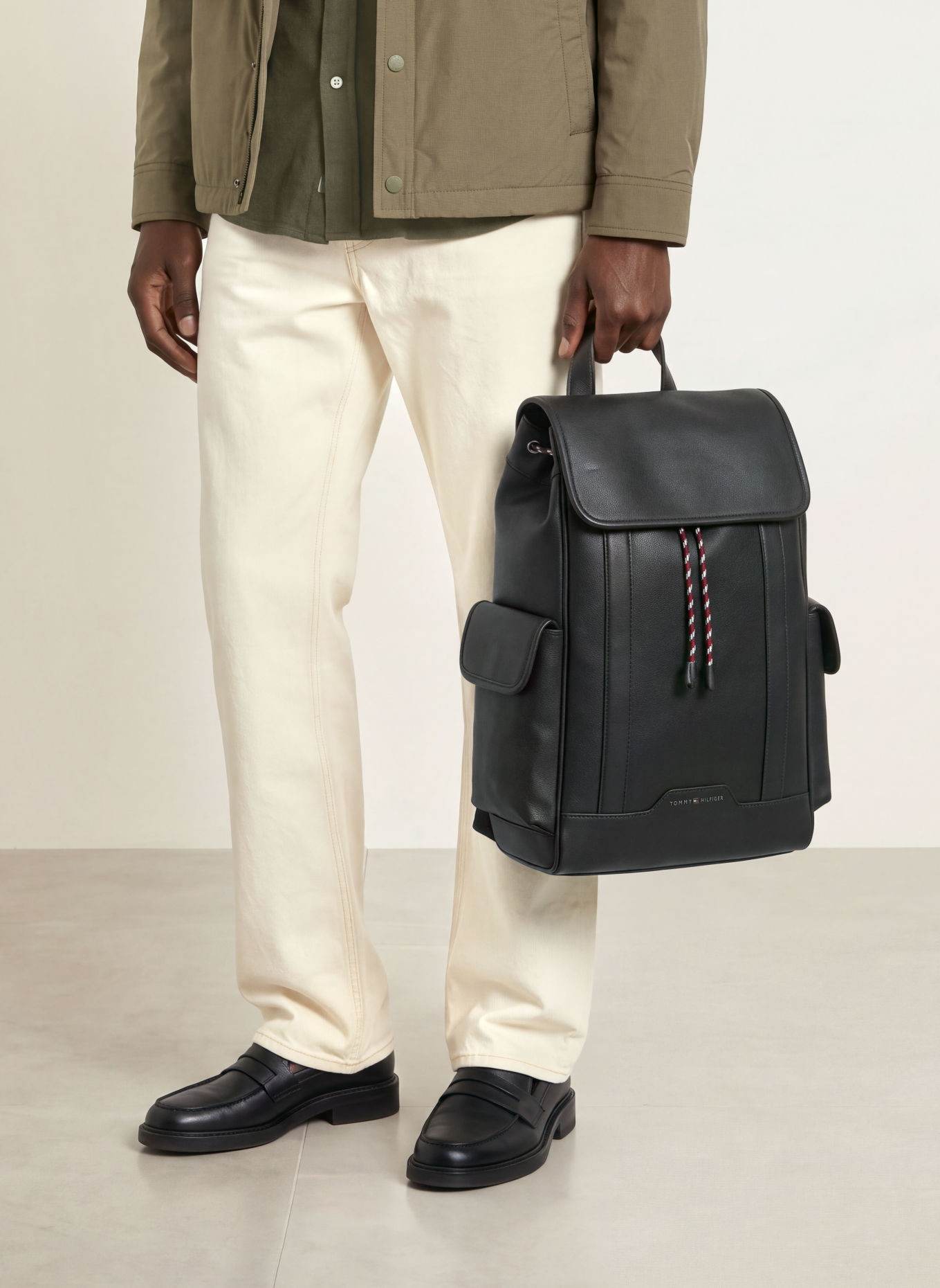 TOMMY HILFIGER 19.85-liter Backpack with laptop compartment: BLACK