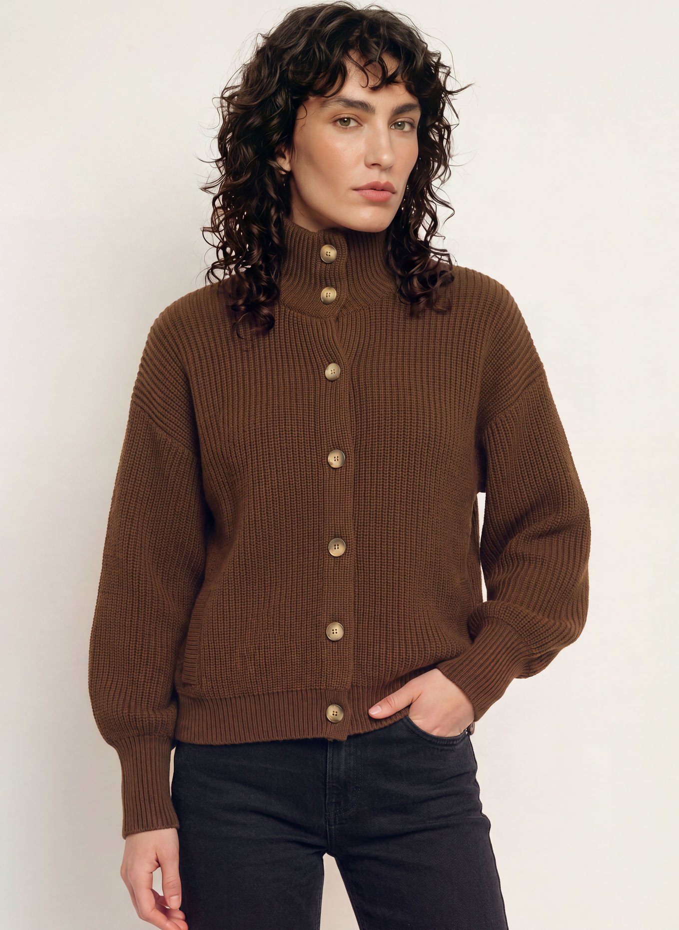 SoSUE Strickjacke aus Merinowolle: BRAUN
