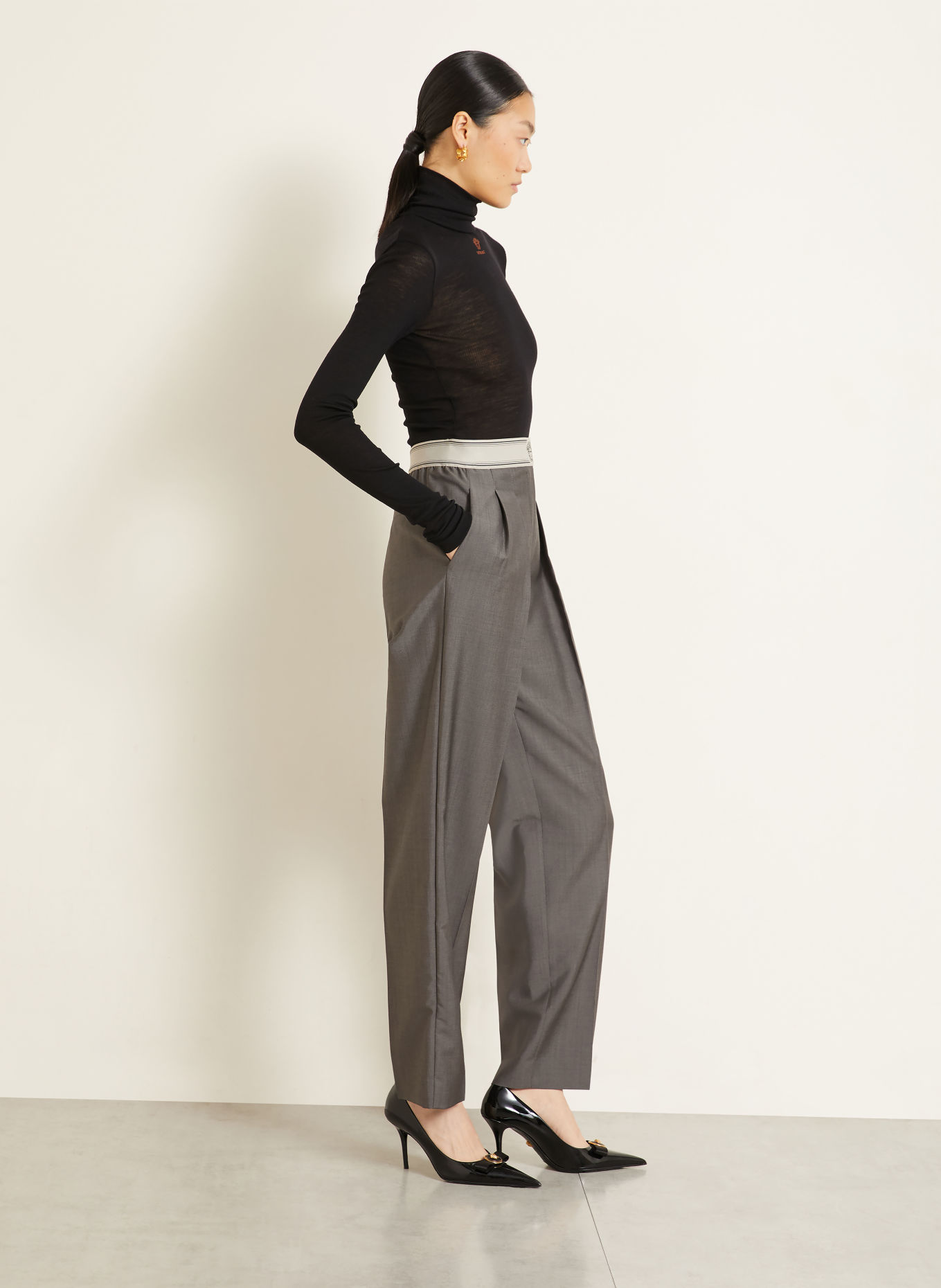 VERSACE Hose: GRAU