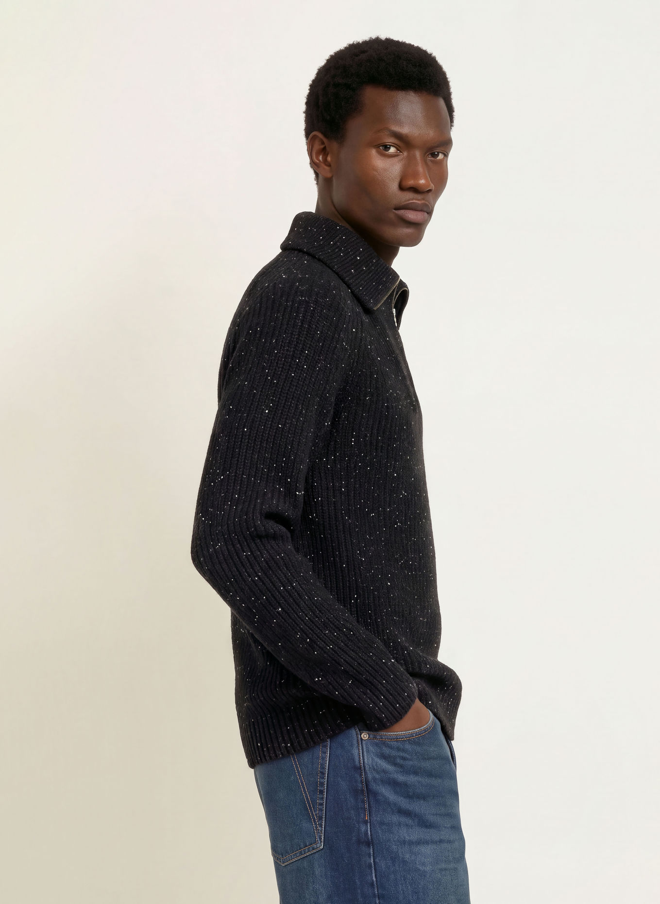 ARMEDANGELS Turtleneck: BLACK / WHITE