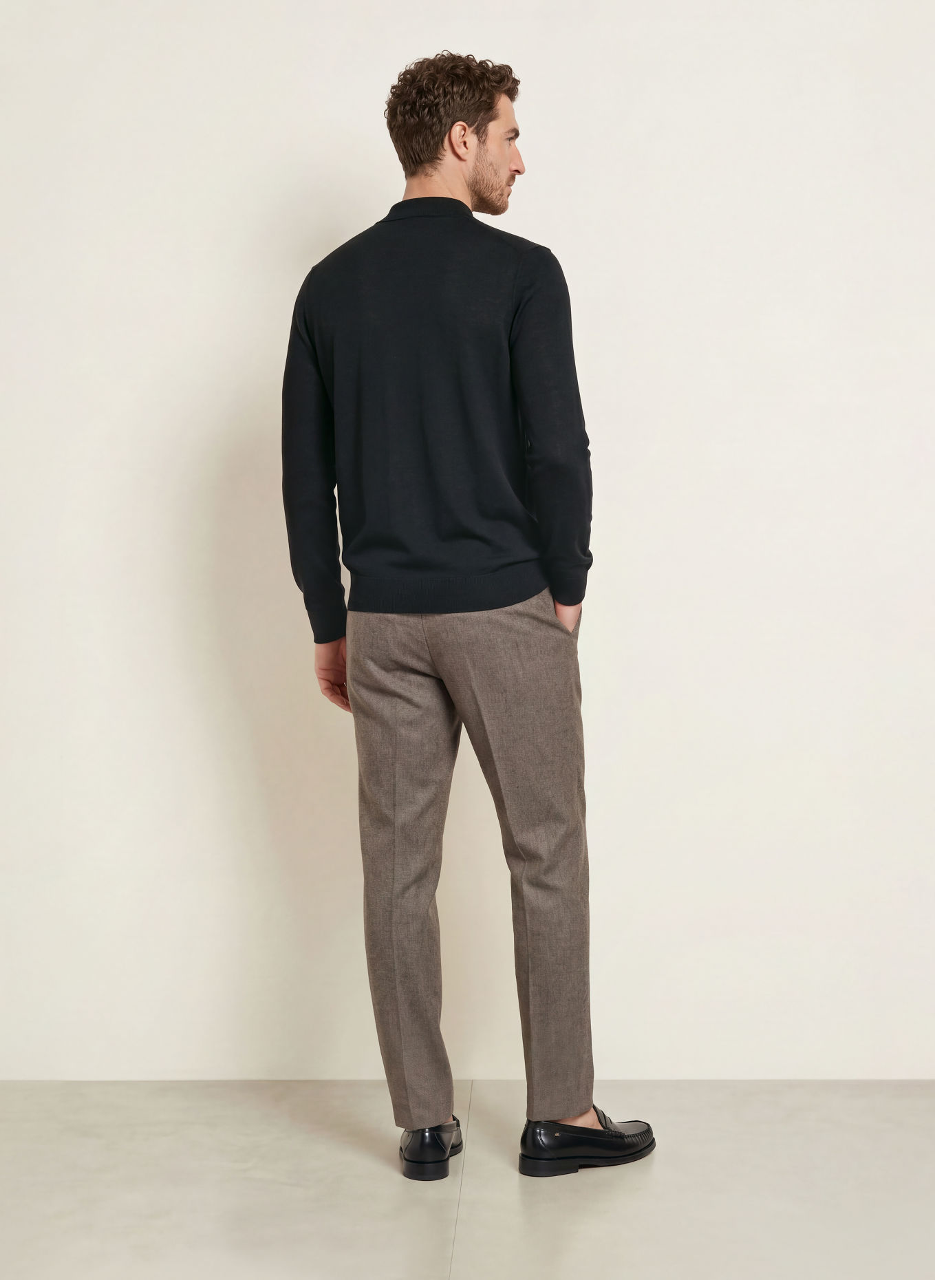 PROFUOMO Trui: ZWART