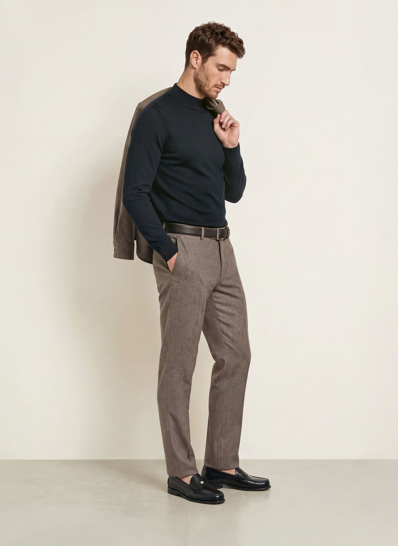 PROFUOMO Trui: ZWART