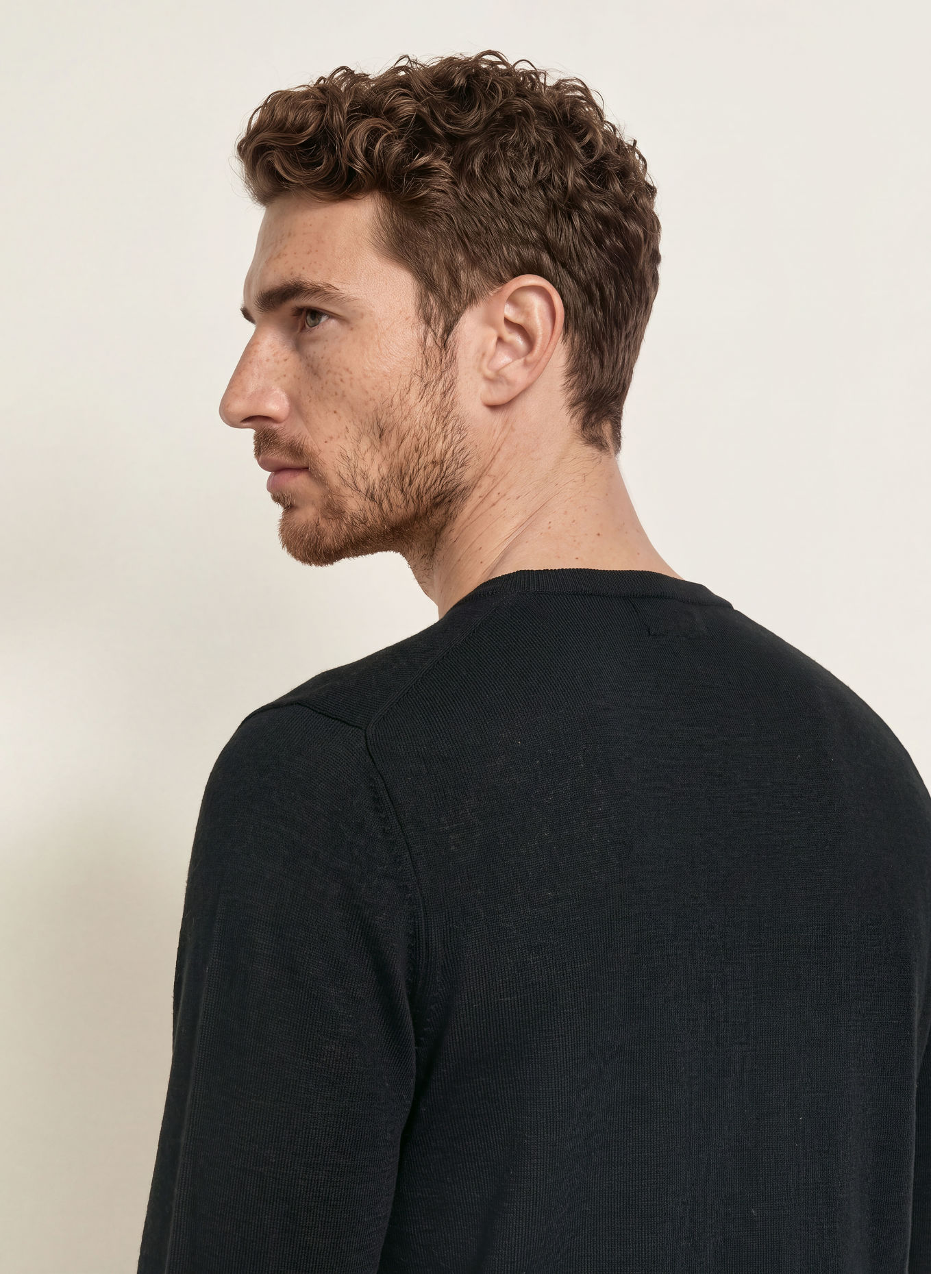 PROFUOMO Trui: ZWART