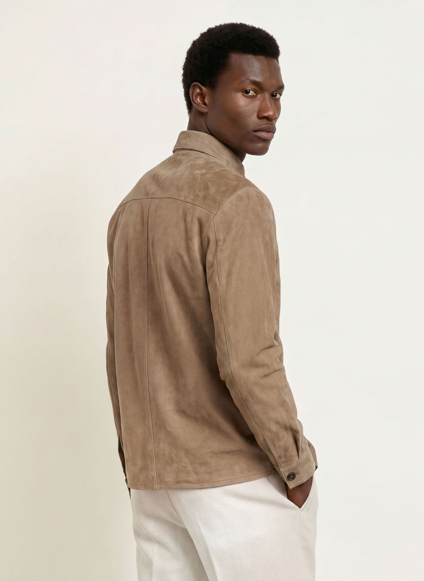 PROFUOMO Surchemise en cuir, coupe classique: TAUPE