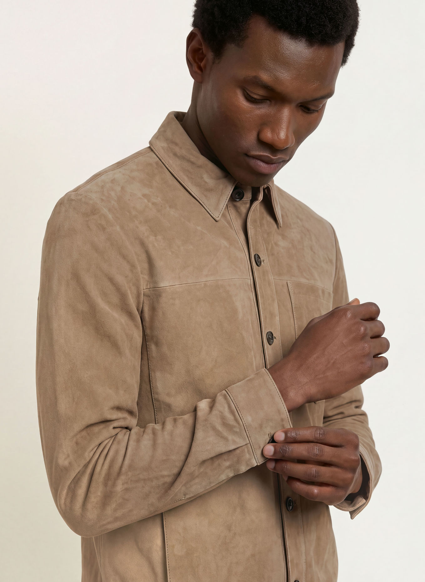 PROFUOMO Surchemise en cuir, coupe classique: TAUPE