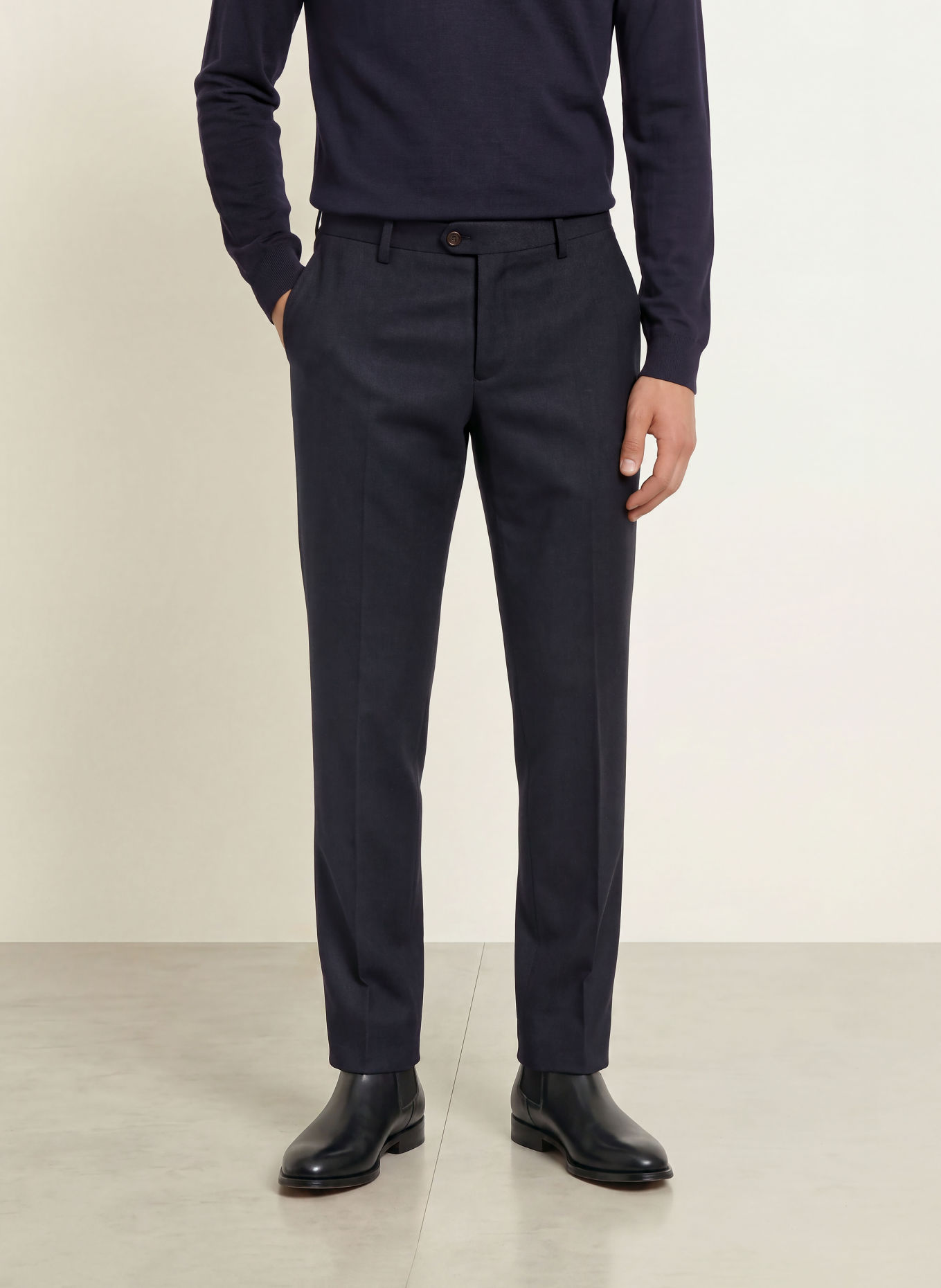 PROFUOMO Chino coupe ample: BLEU FONCÉ