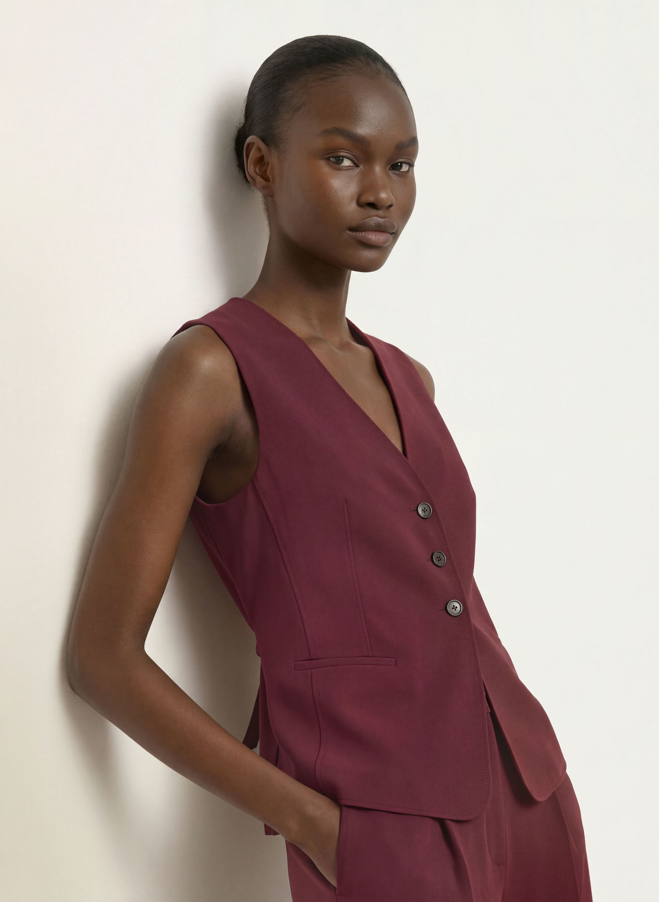 BOSS Blazer sans manches JAVESTA: ROUGE FONCÉ