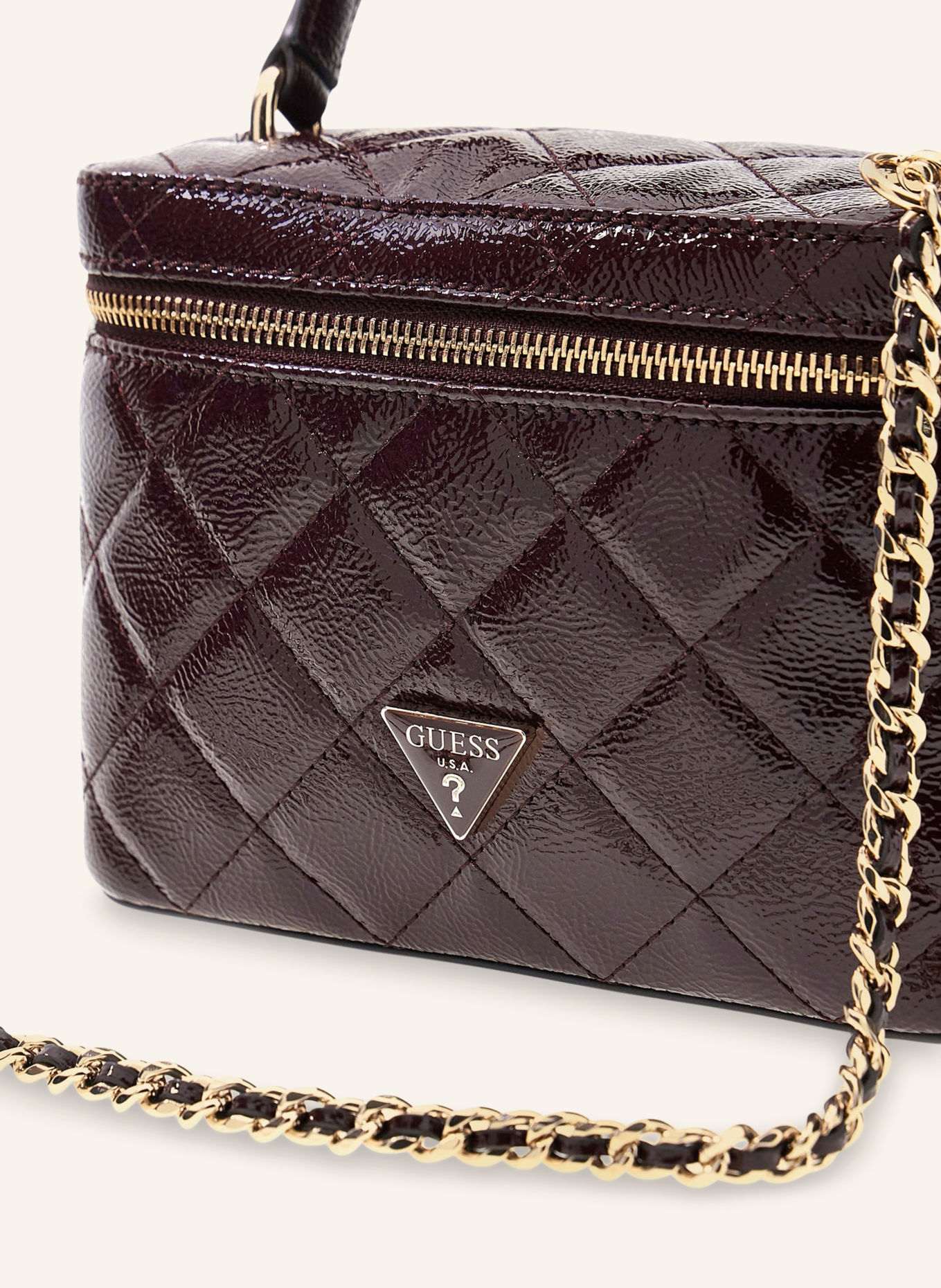 GUESS JULIET Handbag: DARK RED / GOLD
