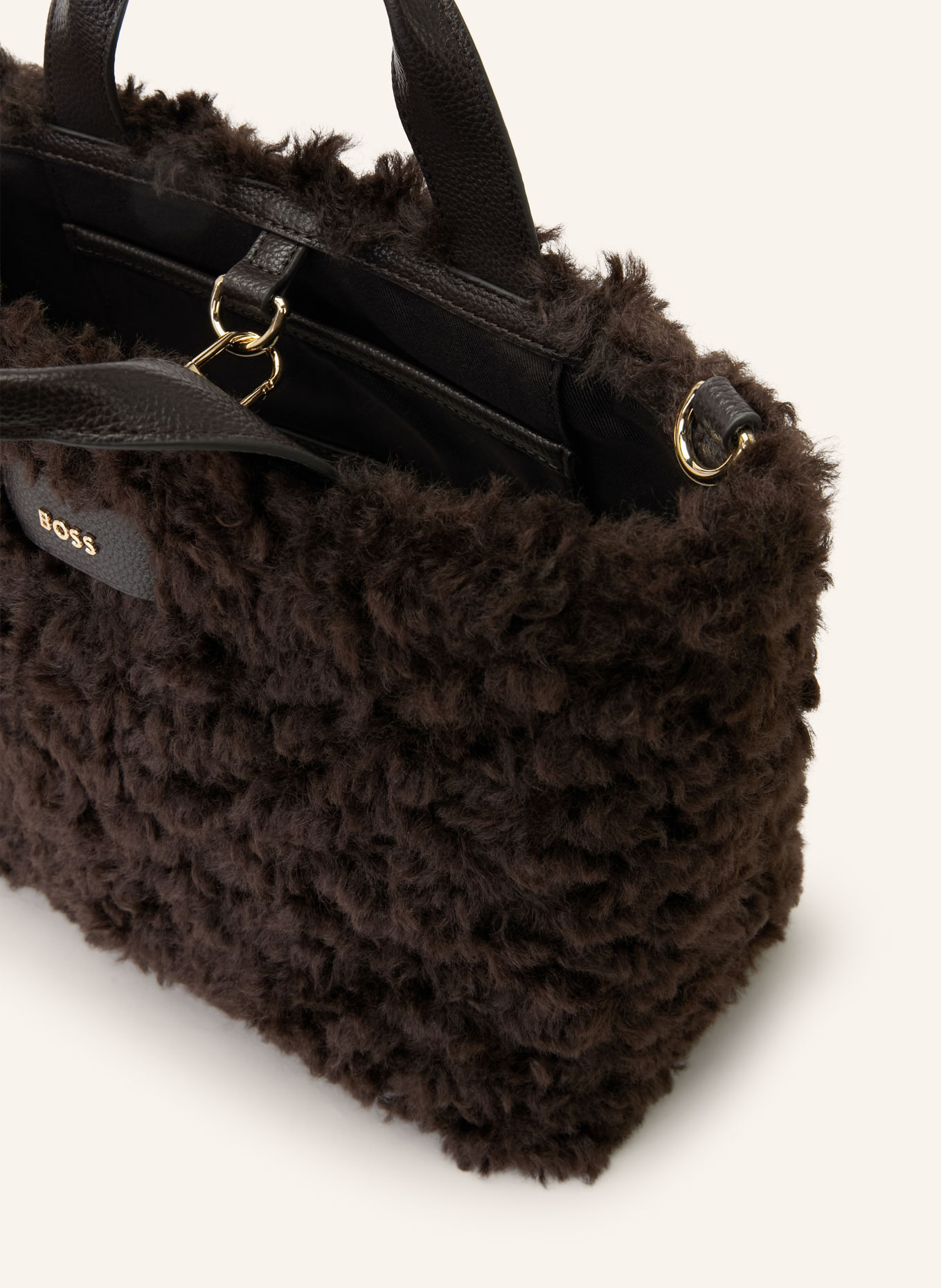 BOSS Handtasche PALMAH aus Kunstfell: DUNKELBRAUN