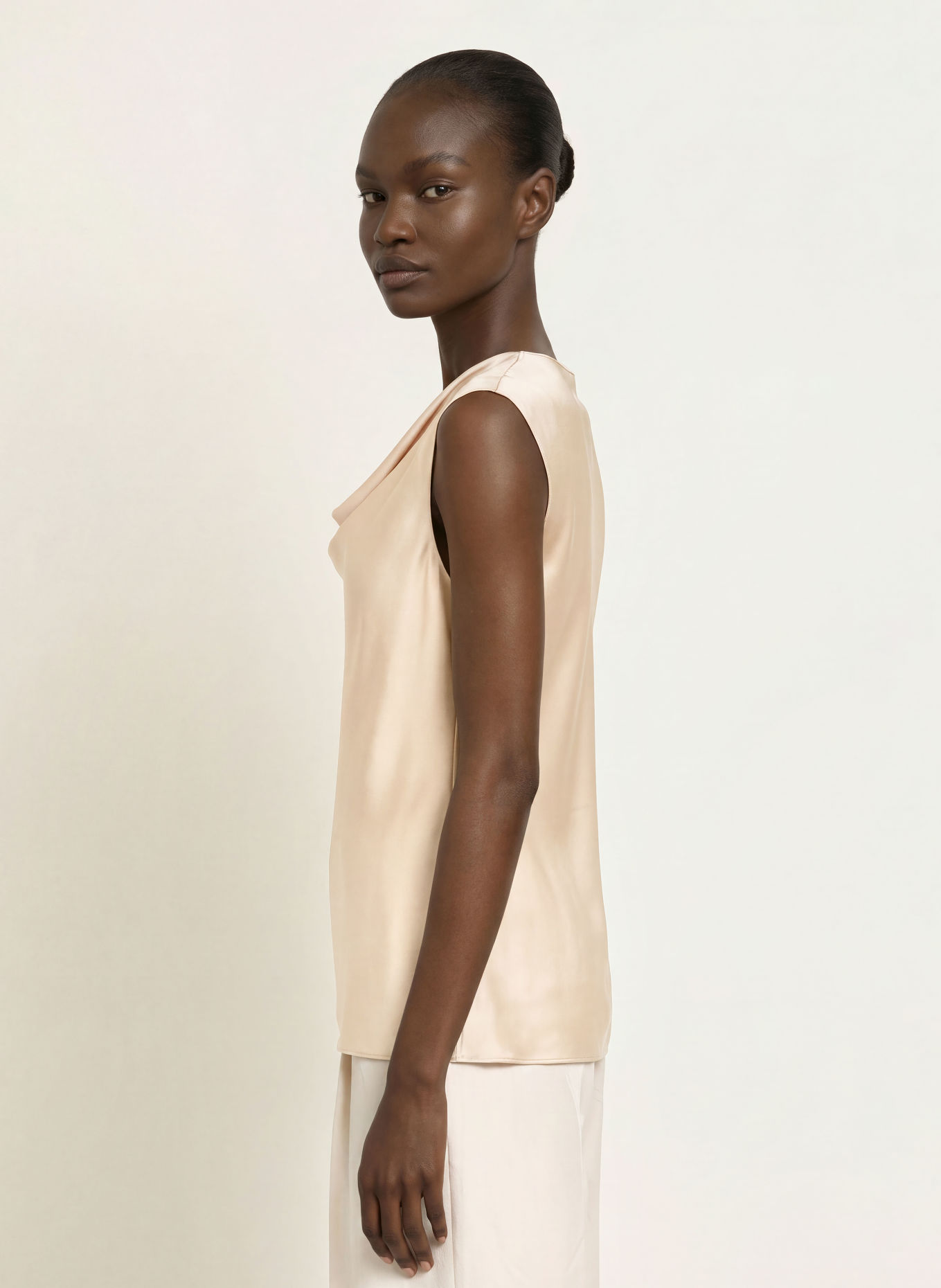 REISS Zijden top CATE: BEIGE
