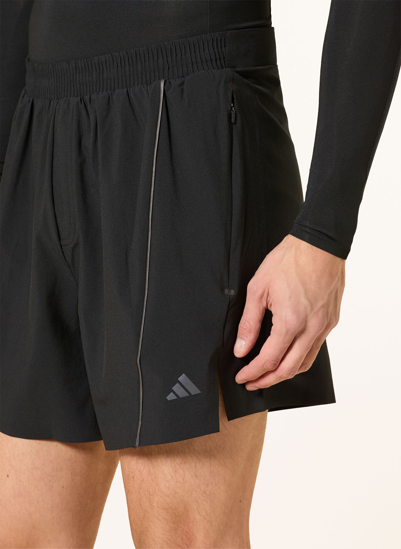 adidas 2-in-1 trainingsshort ADIDAS X ENTIRE STUDIOS D4T: ZWART