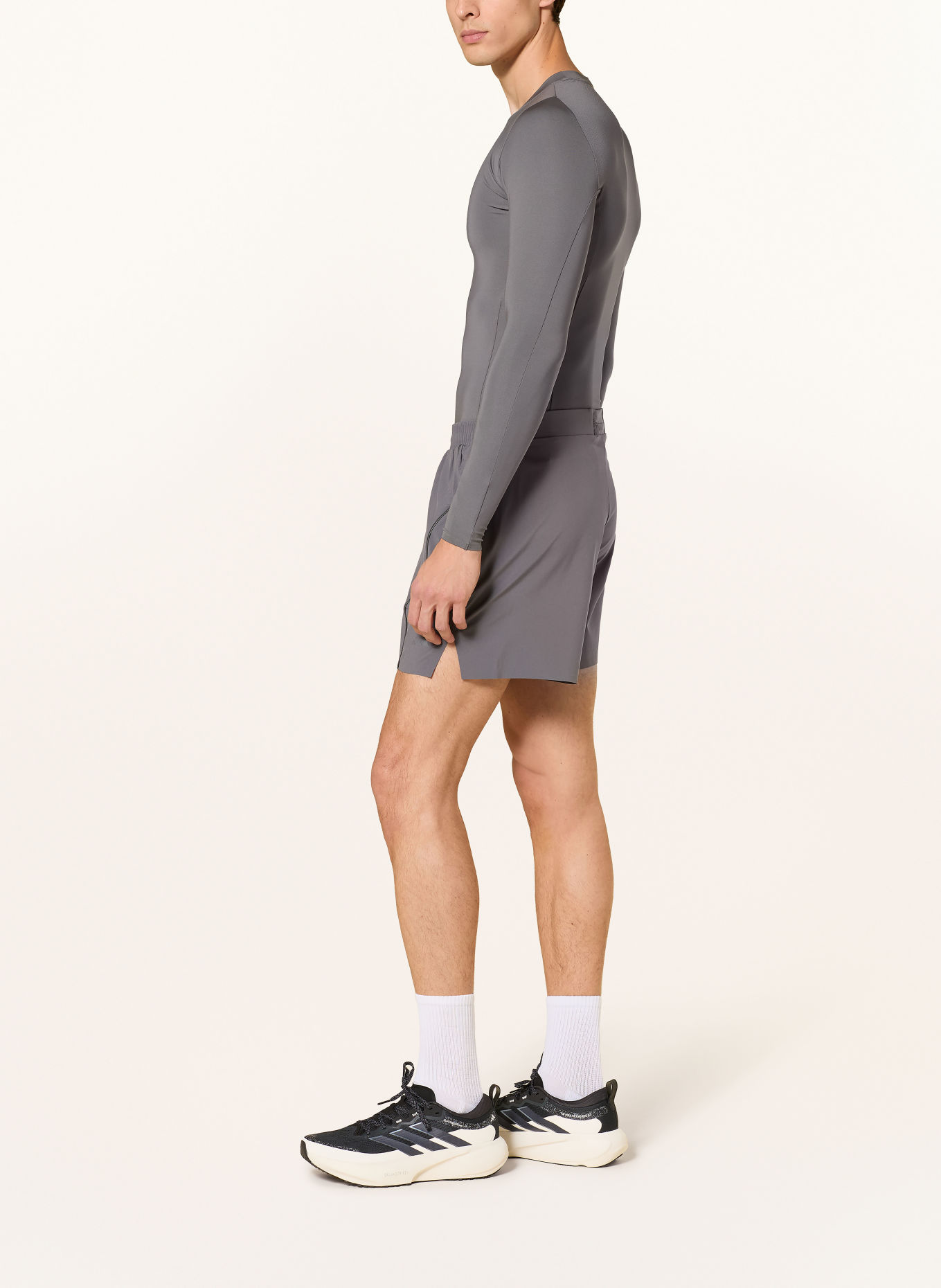 adidas 2-in-1 trainingsshort ADIDAS X ENTIRE STUDIOS D4T: GRIJS