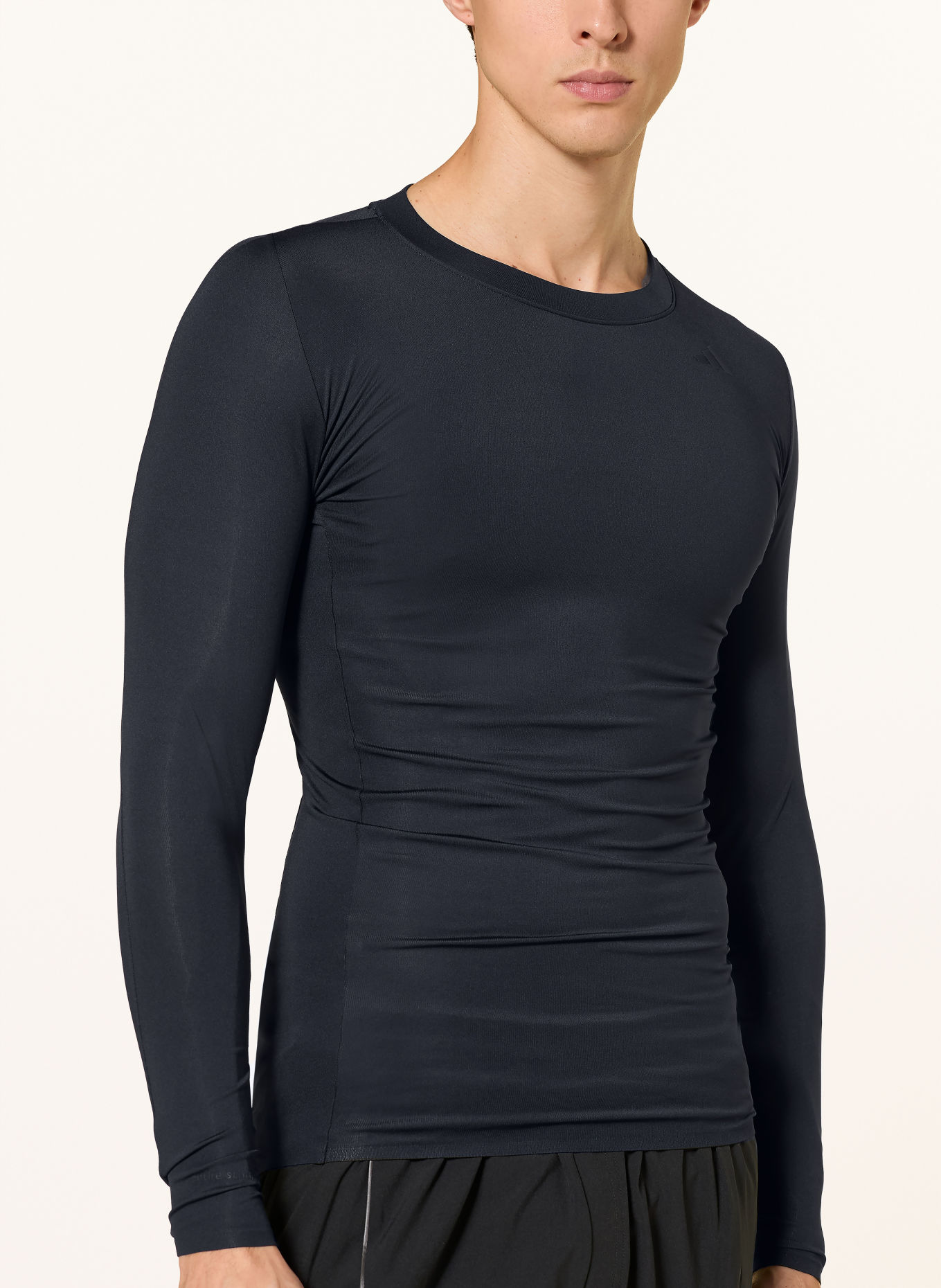 adidas Trainingsshirt ADIDAS X ENTIRE STUDIOS TECHFIT: ZWART