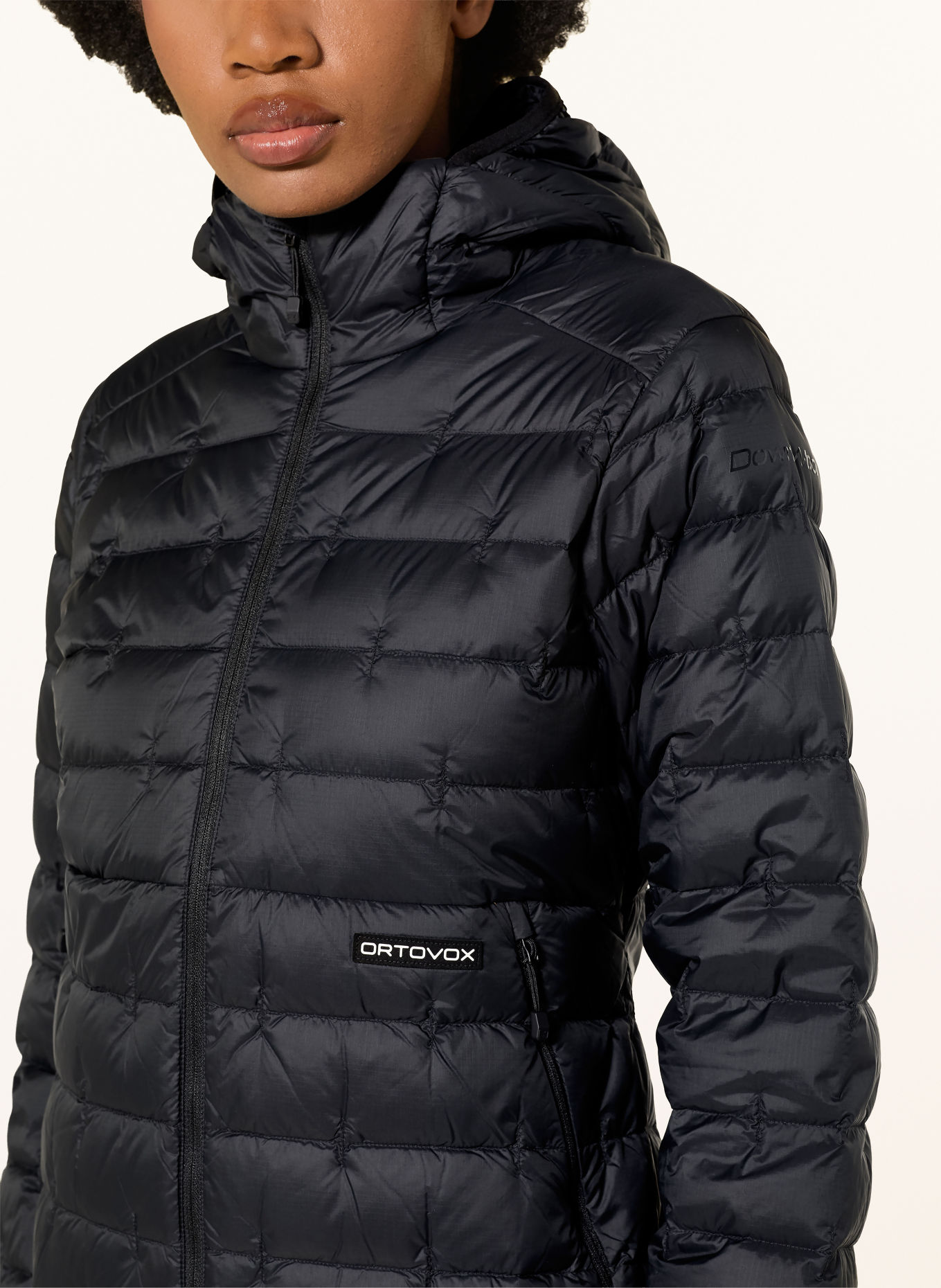 ORTOVOX DOWNWOOL 180 Lightweight Down Jacket: BLACK