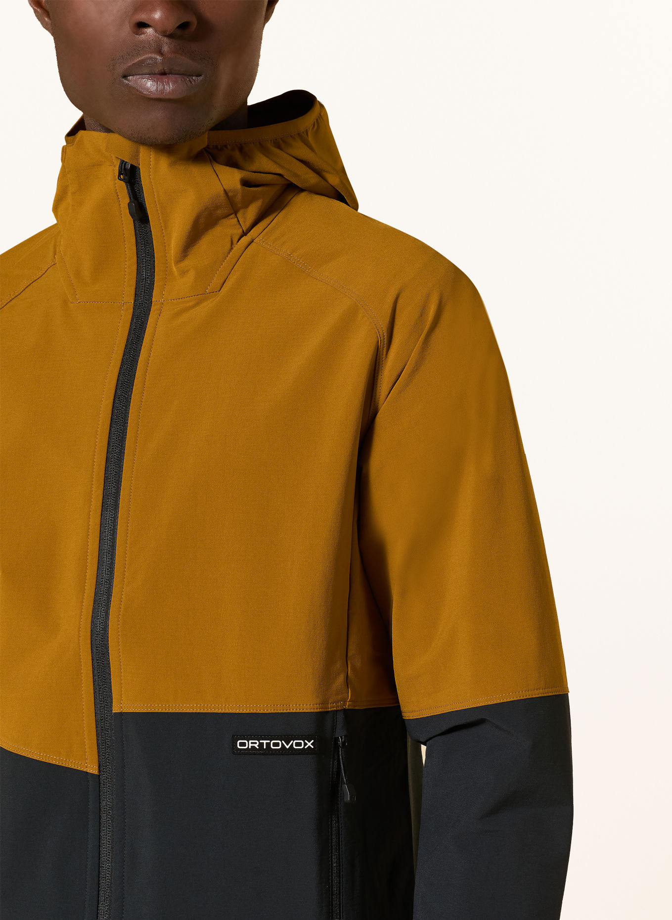 ORTOVOX Softshell-Jacke VENET HOODED: CAMEL / DUNKELGRAU