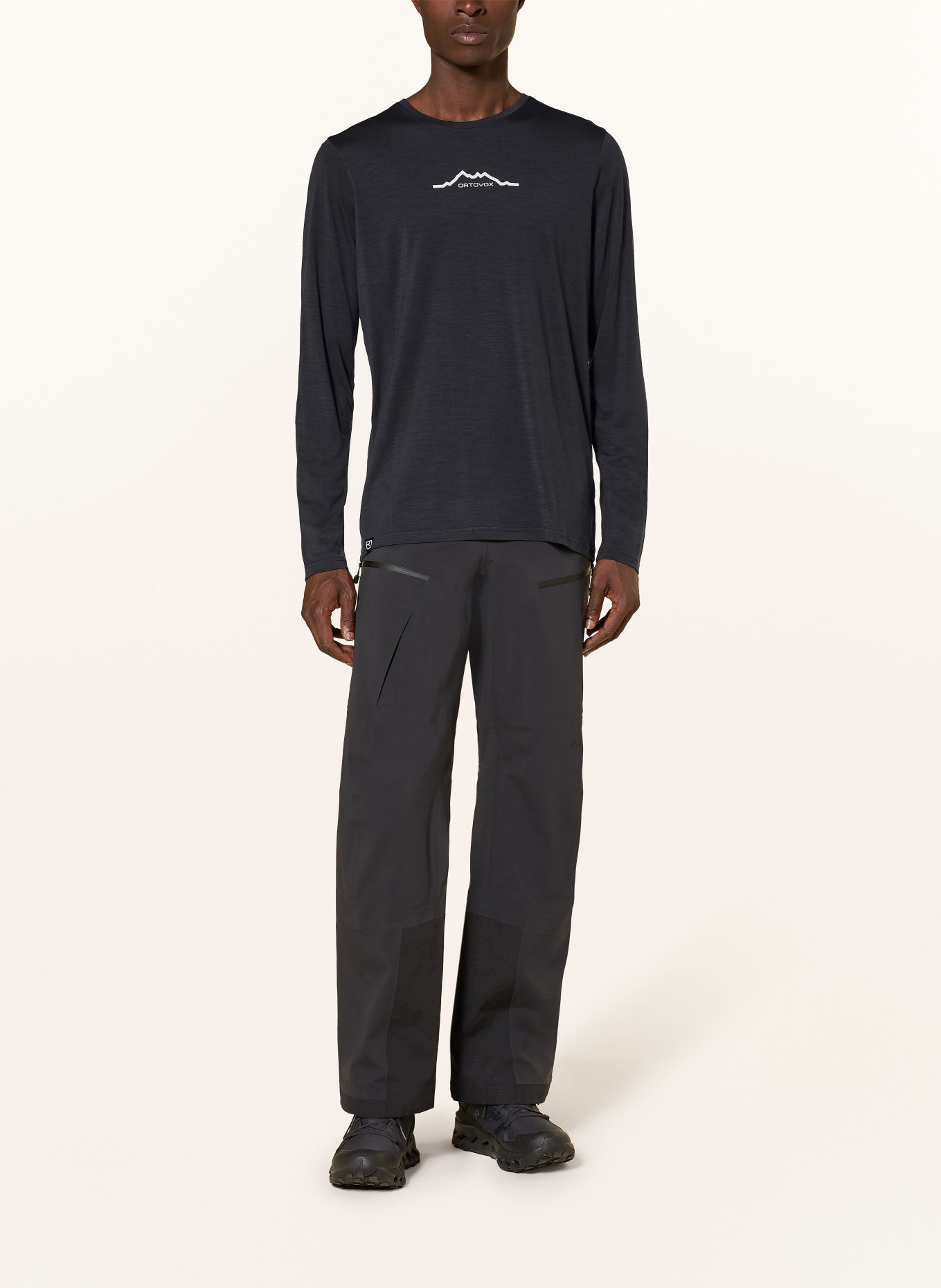 ORTOVOX Longsleeve 150 COOL MOUNTAIN: ZWART