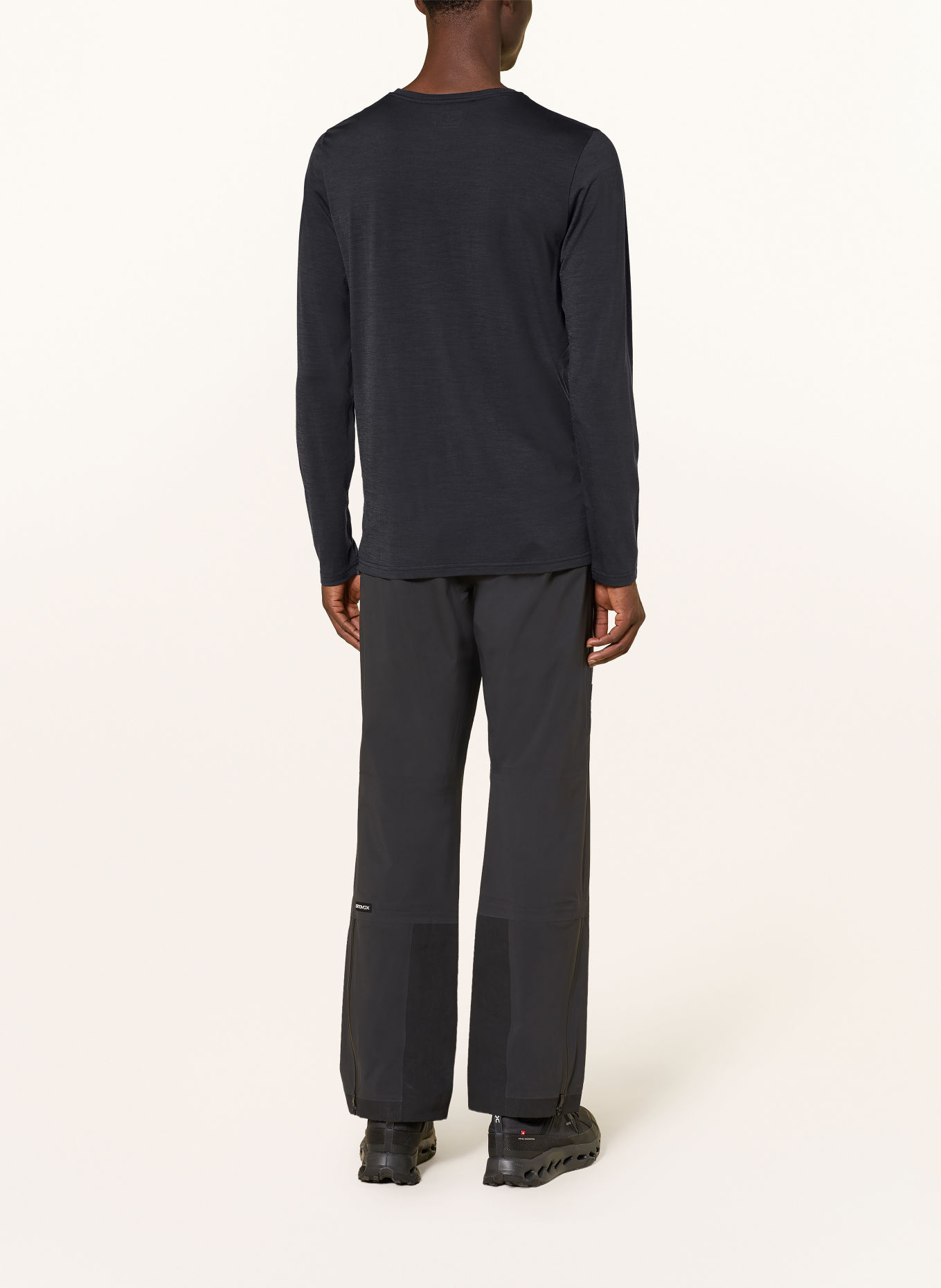 ORTOVOX Longsleeve 150 COOL MOUNTAIN: ZWART