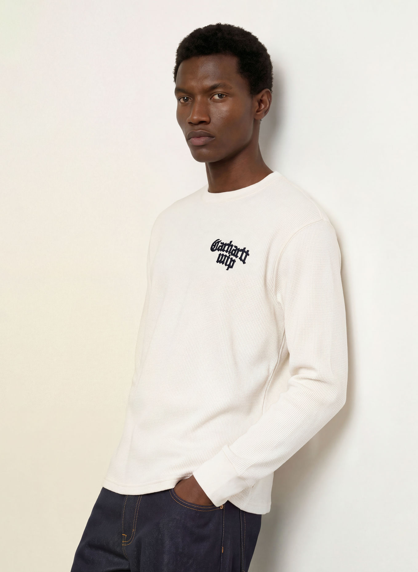 carhartt WIP Langærmet T-shirt: ECRU / SORT