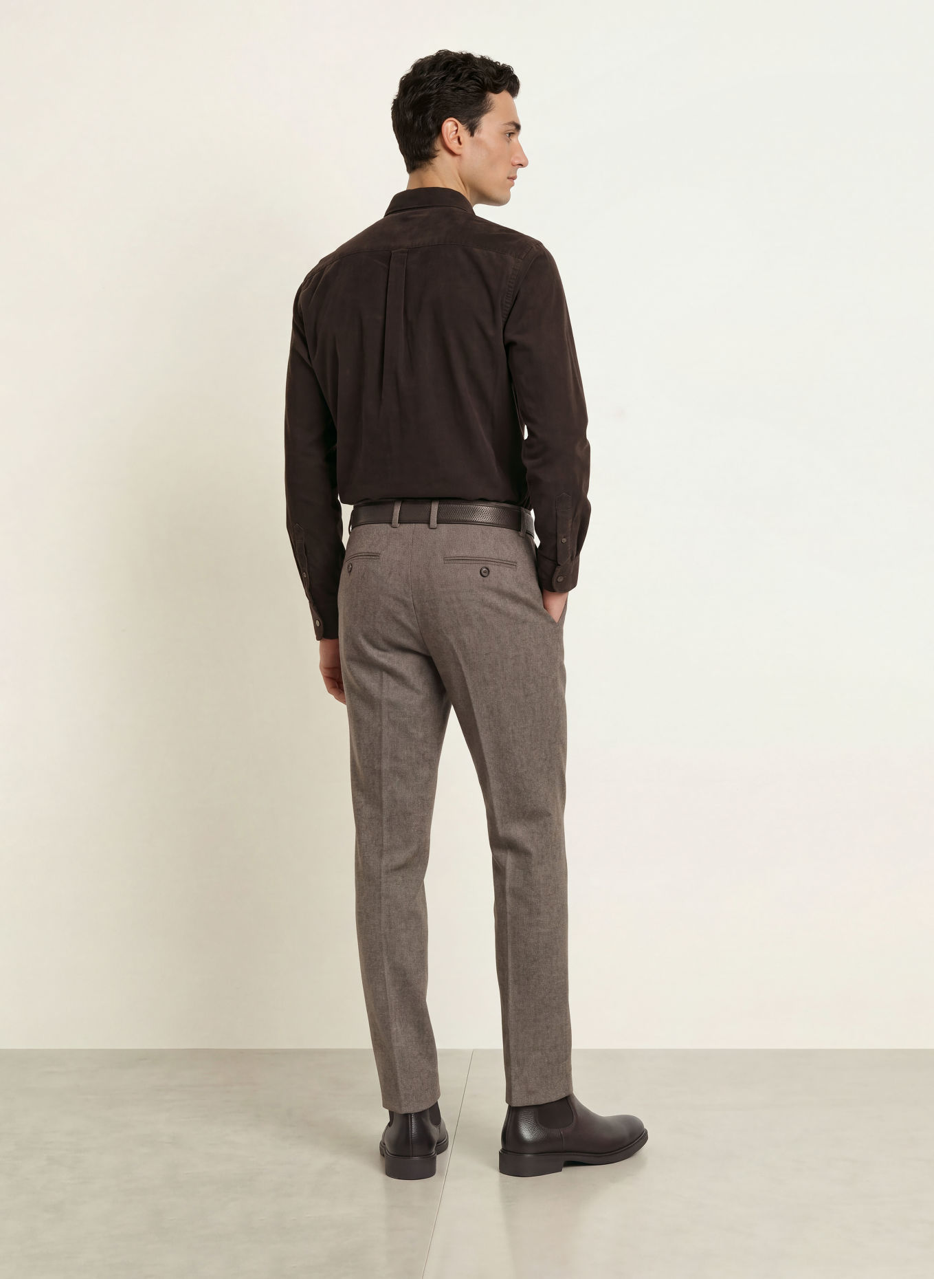 PROFUOMO Chemise en velours côtelé, coupe confortable: MARRON FONCÉ