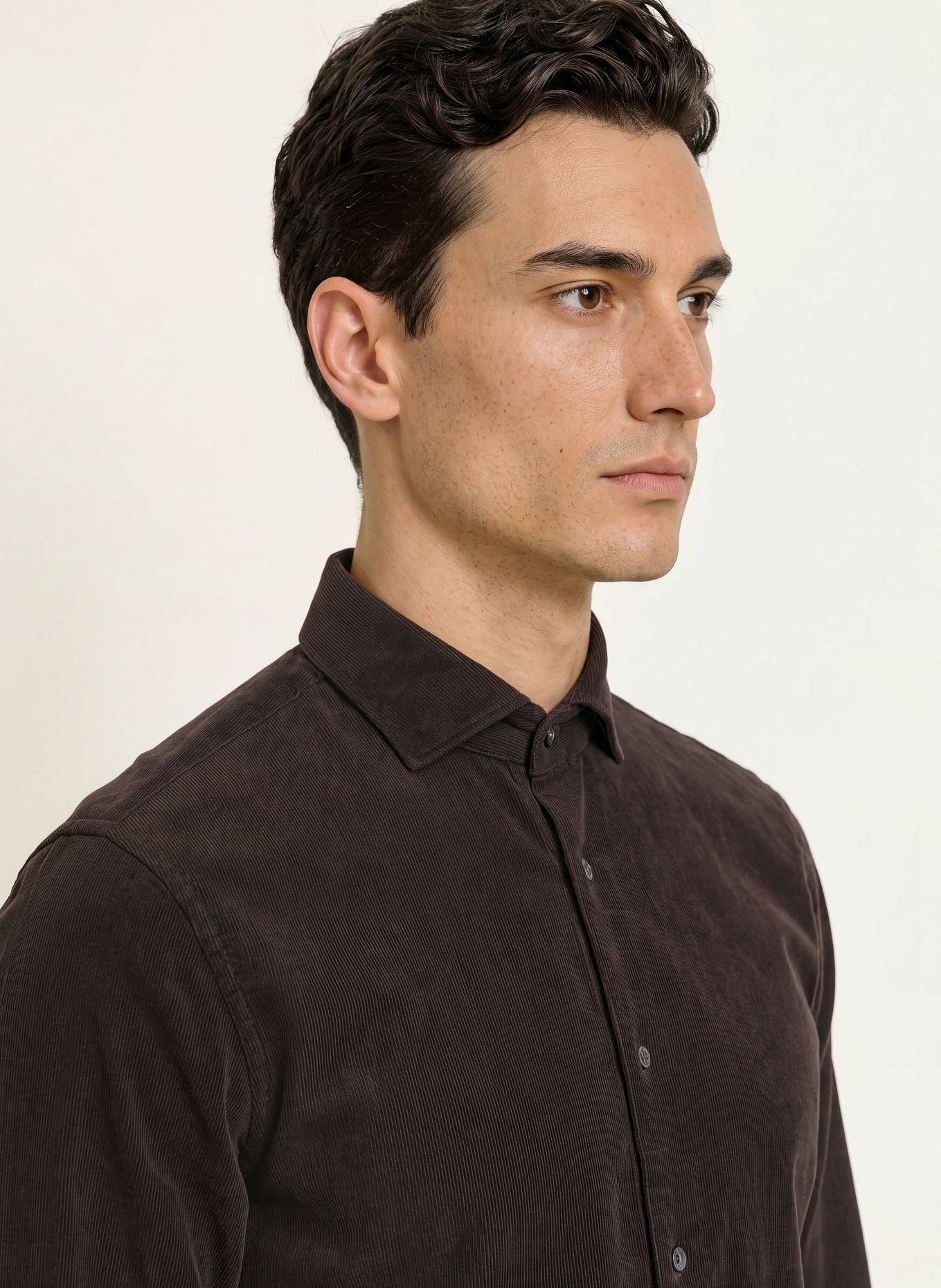 PROFUOMO Chemise en velours côtelé, coupe confortable: MARRON FONCÉ