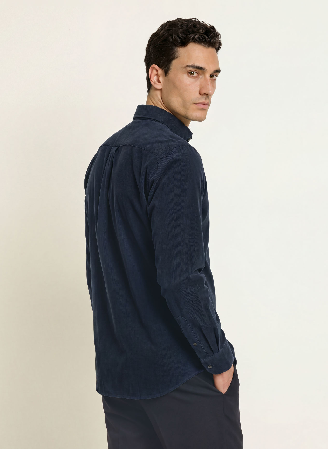 PROFUOMO Chemise en velours côtelé, coupe Comfort Fit: BLEU FONCÉ