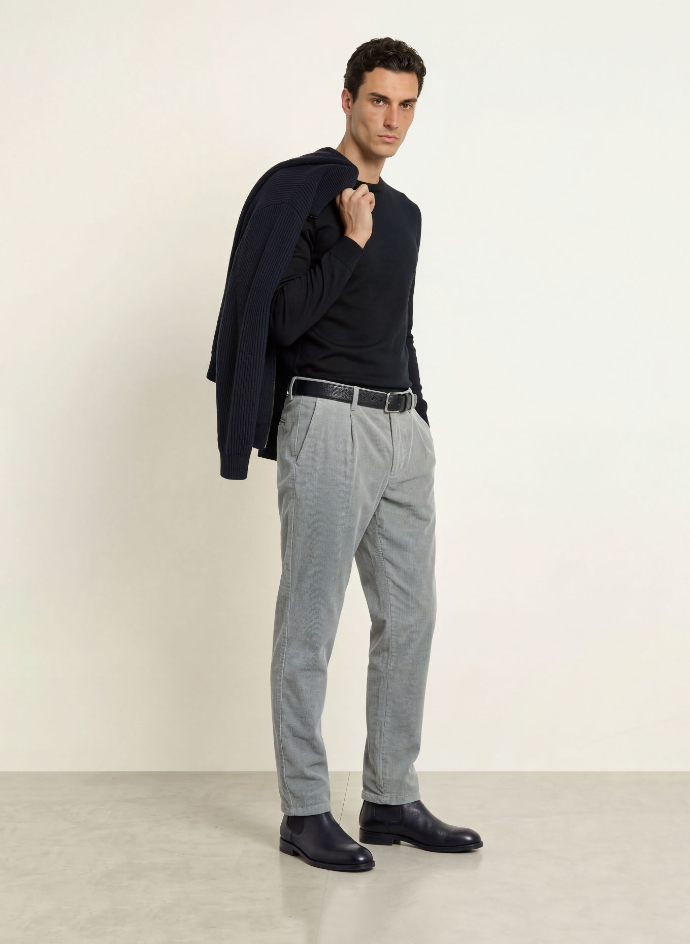 MAERZ MUENCHEN Pullover: SORT