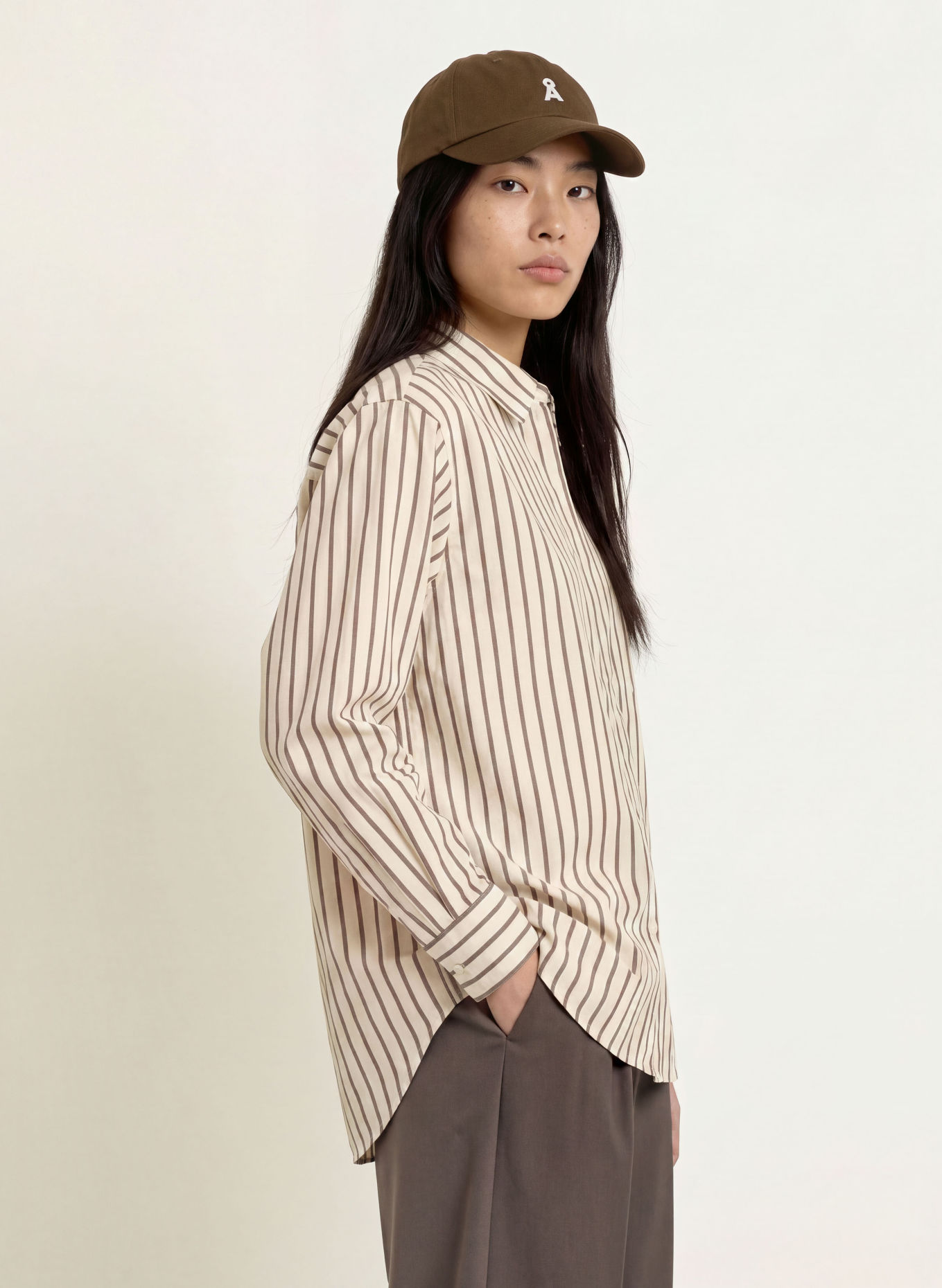 ARMEDANGELS Overhemdblouse: CRÈME / MARRON FONCÉ