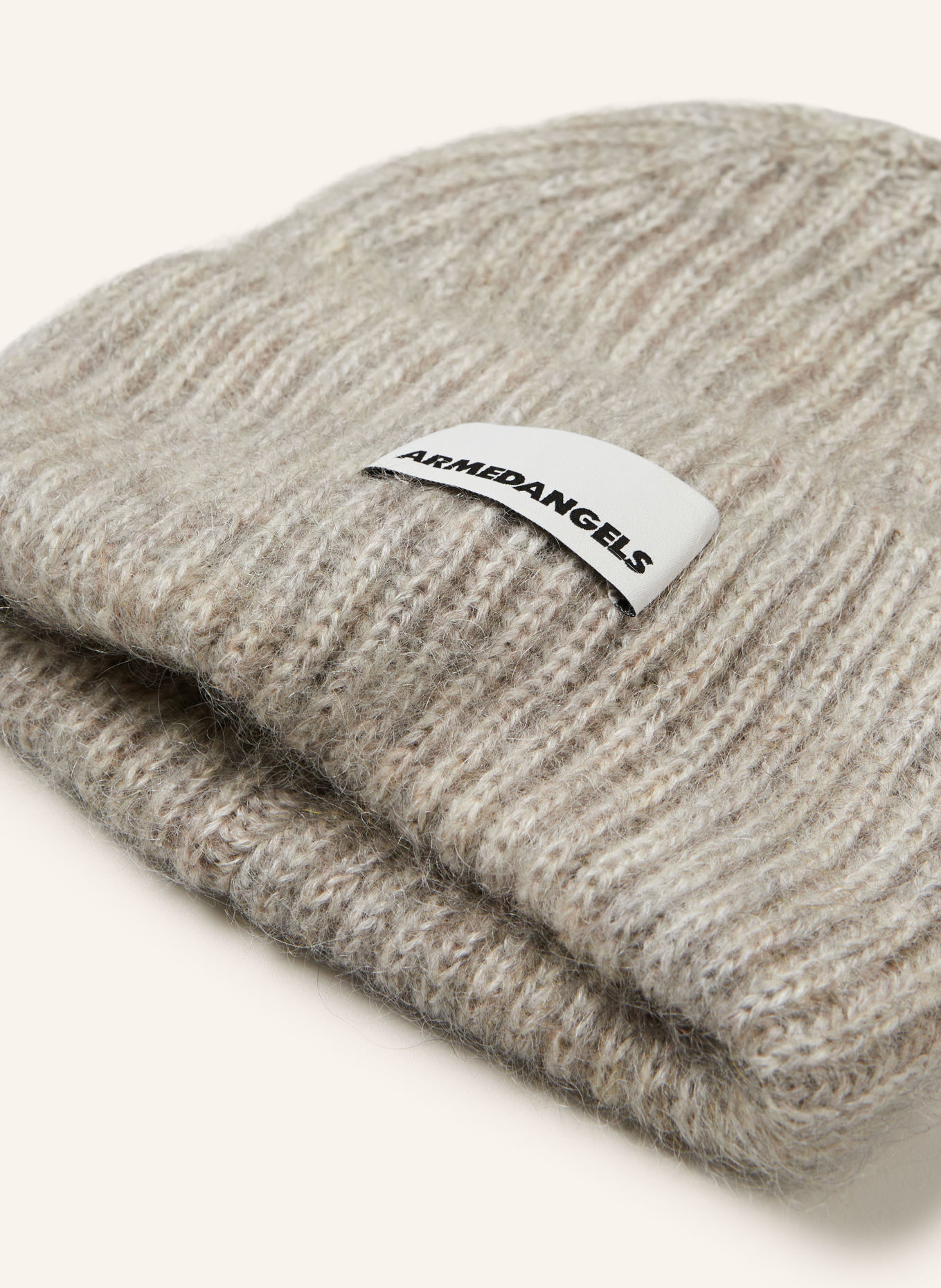 ARMEDANGELS Muts van mohair: BEIGE