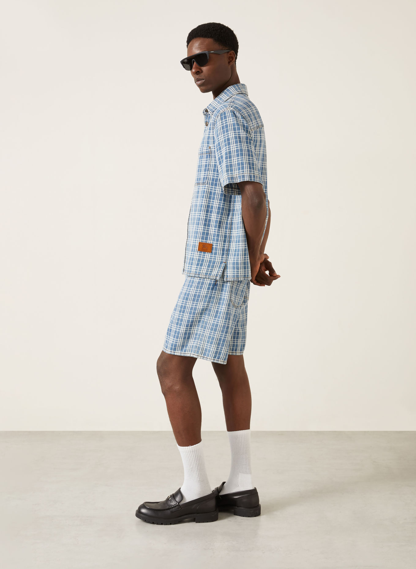 BURBERRY DOUGLAS Jean shorts: LIGHT BLUE / WHITE
