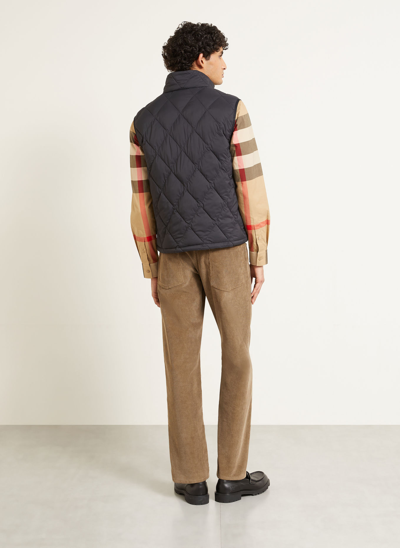 BURBERRY ACRESFORD Quilted Vest: BLACK