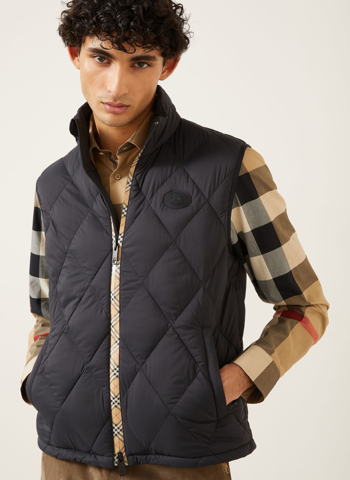 BURBERRY ACRESFORD Quilted Vest: BLACK