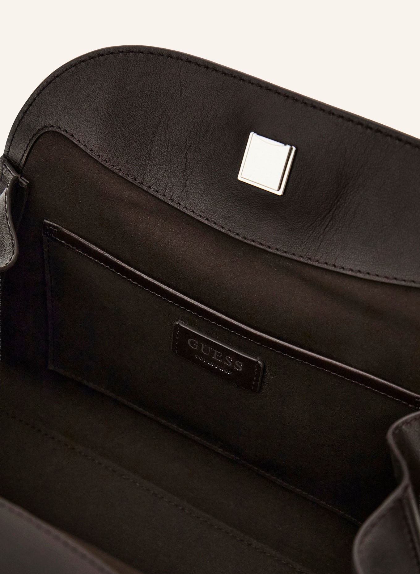 GUESS SMALL Pouch: DARK BROWN