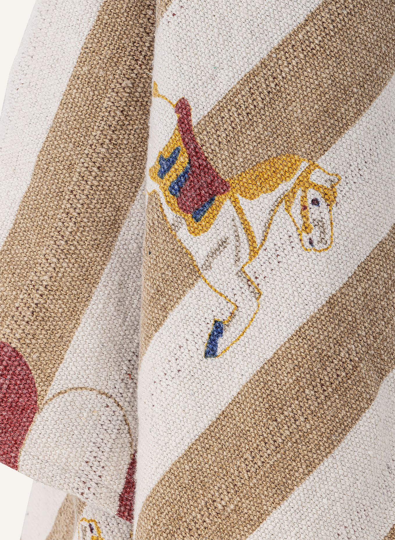 Bloomingville MERRY-GO-ROUND Throw blanket: CREAM / LIGHT BROWN / DARK RED